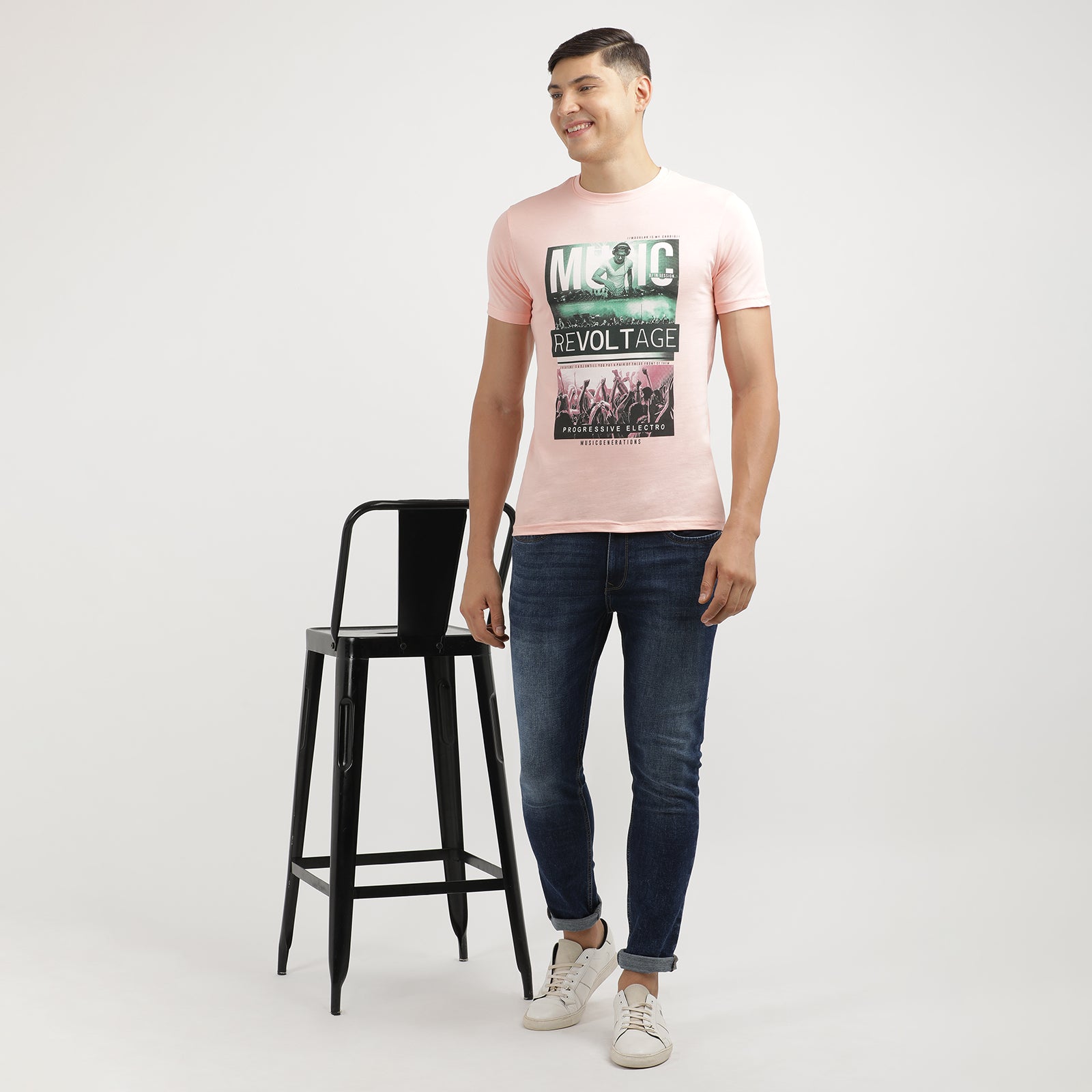 Men's Impatiens Pink Music Re voltage Progressive Electro Crew Neck Graphic Printed T-Shirt