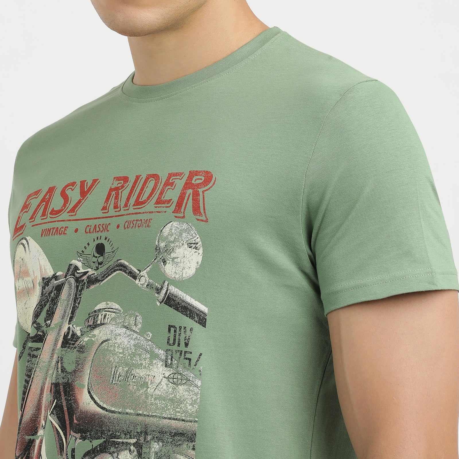 Men's Turf Green Easy Rider Vintage Classic Round Neck Printed T-Shirt