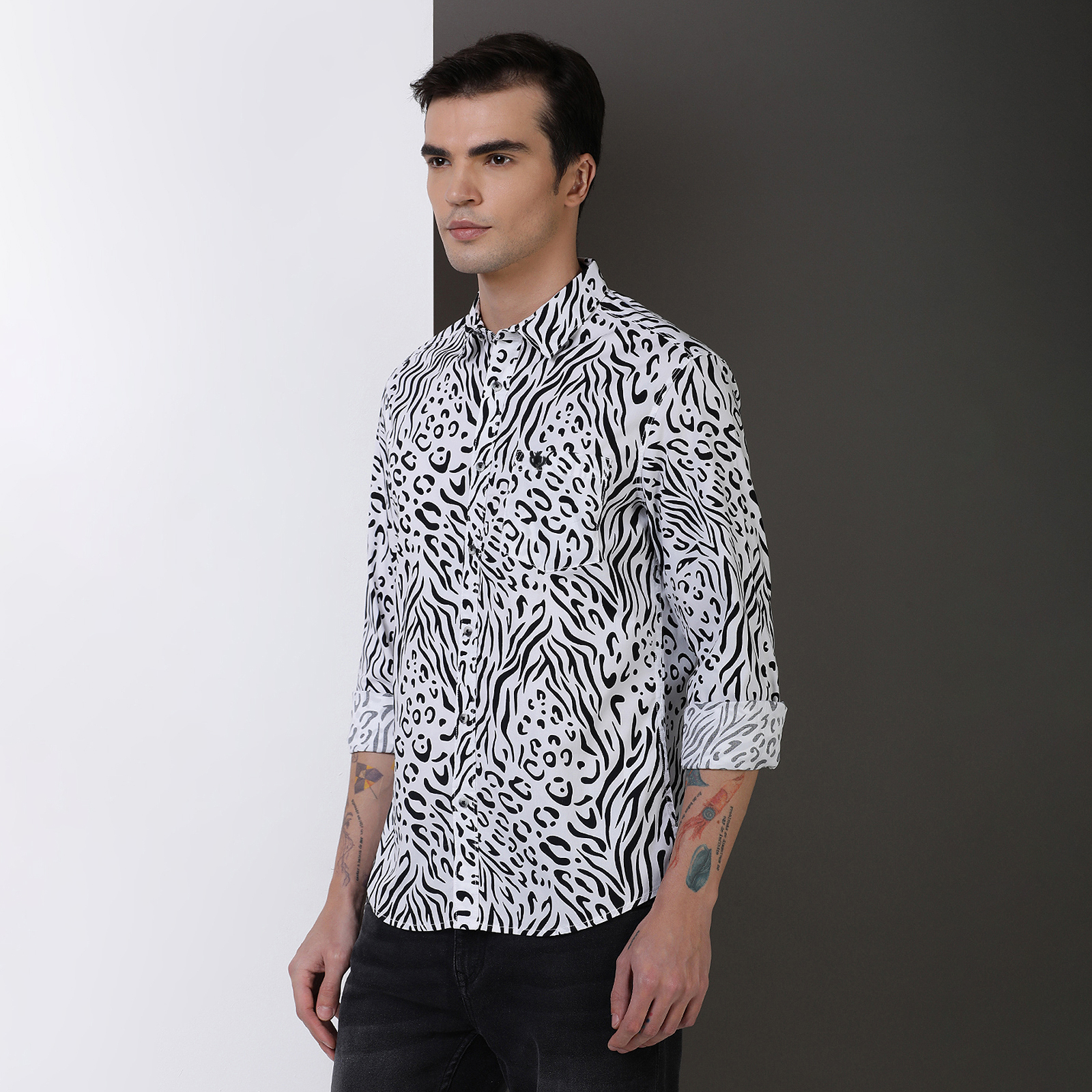 Indo Cotton Men's Black & White Printed Full Sleeve Shirt