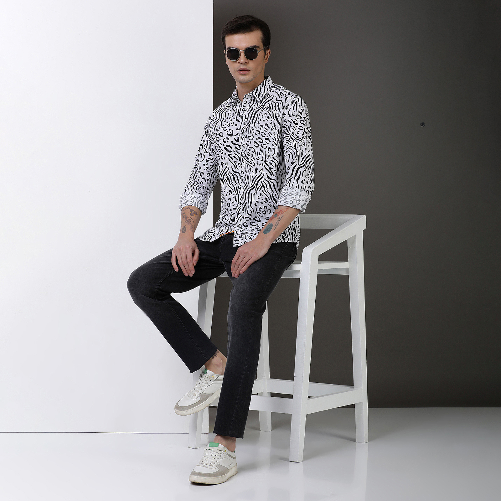 Indo Cotton Men's Black & White Printed Full Sleeve Shirt