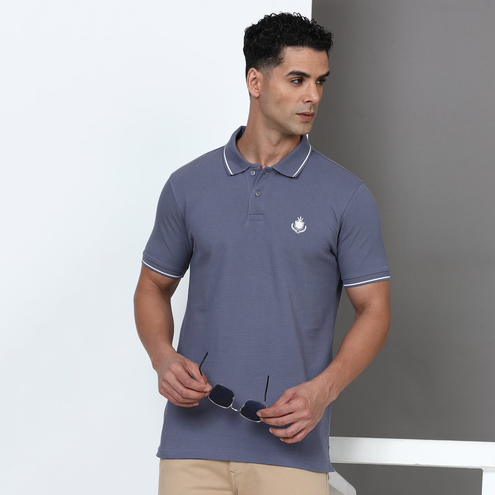 Solid Men Slim Fit Polo T-Shirt