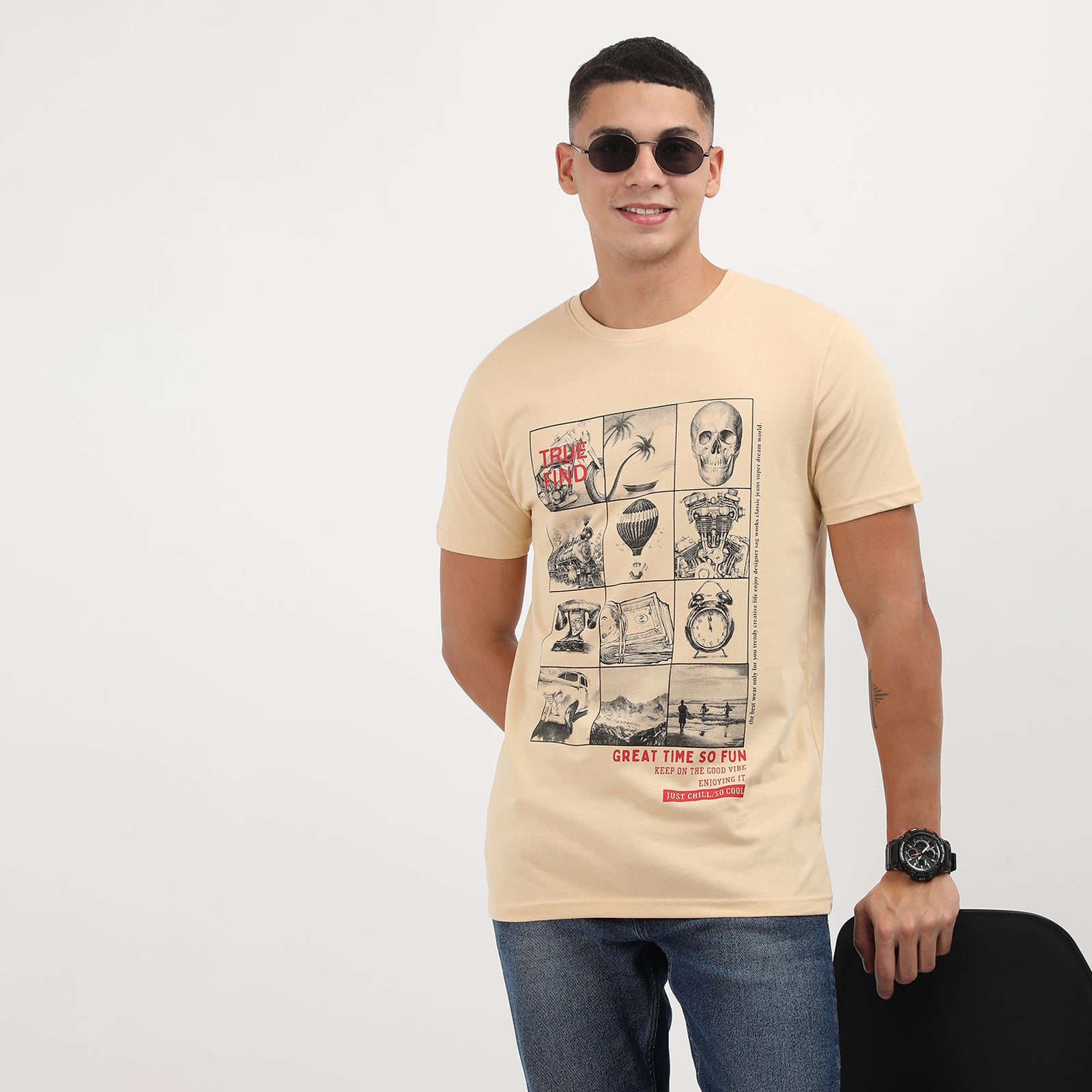 Honey Peach True Find Great Time So Fun Men's Graphic Printed Crew Neck T-Shirt