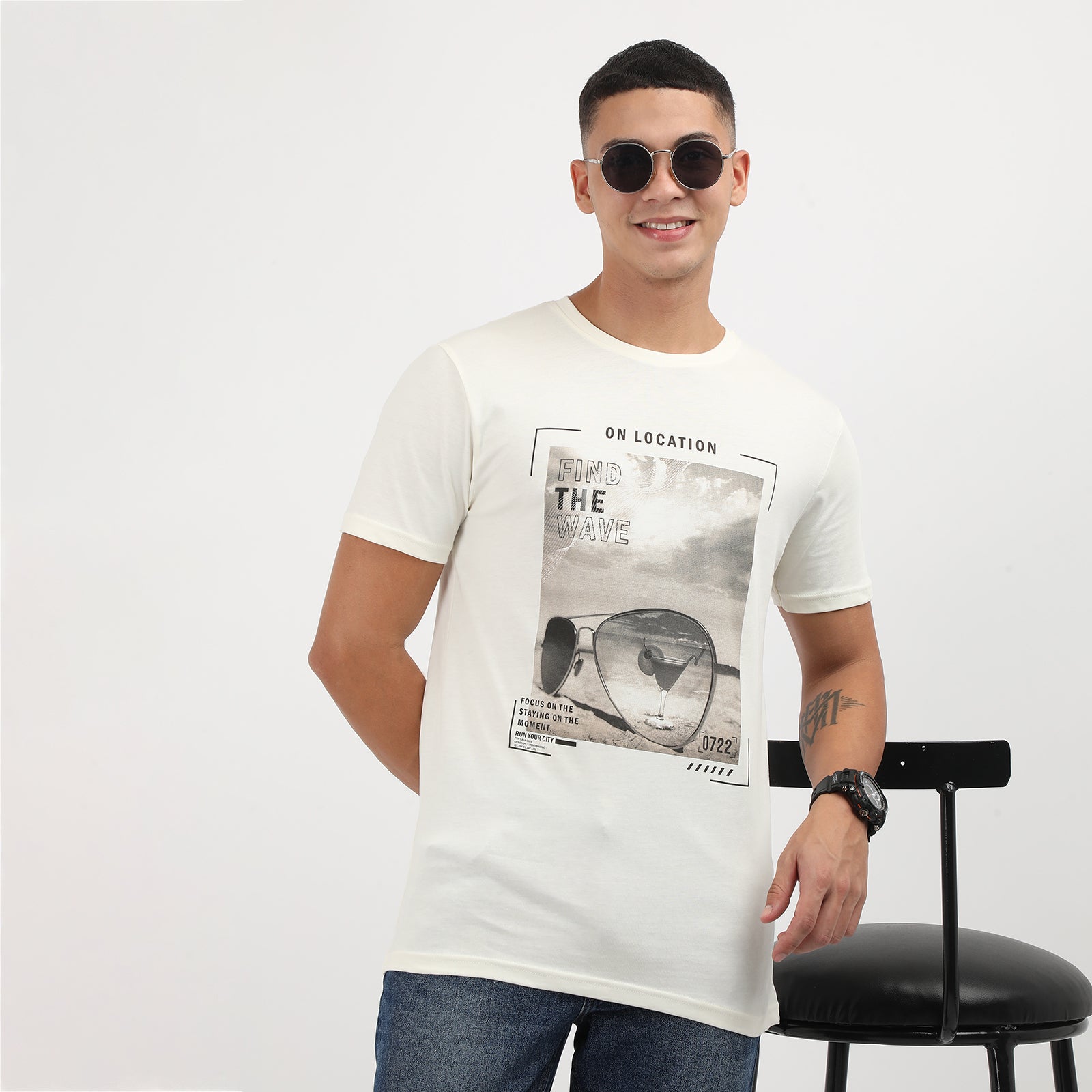 Vannila Ice Find The Wave Men's Graphic Printed Round Neck Printed T-Shirt