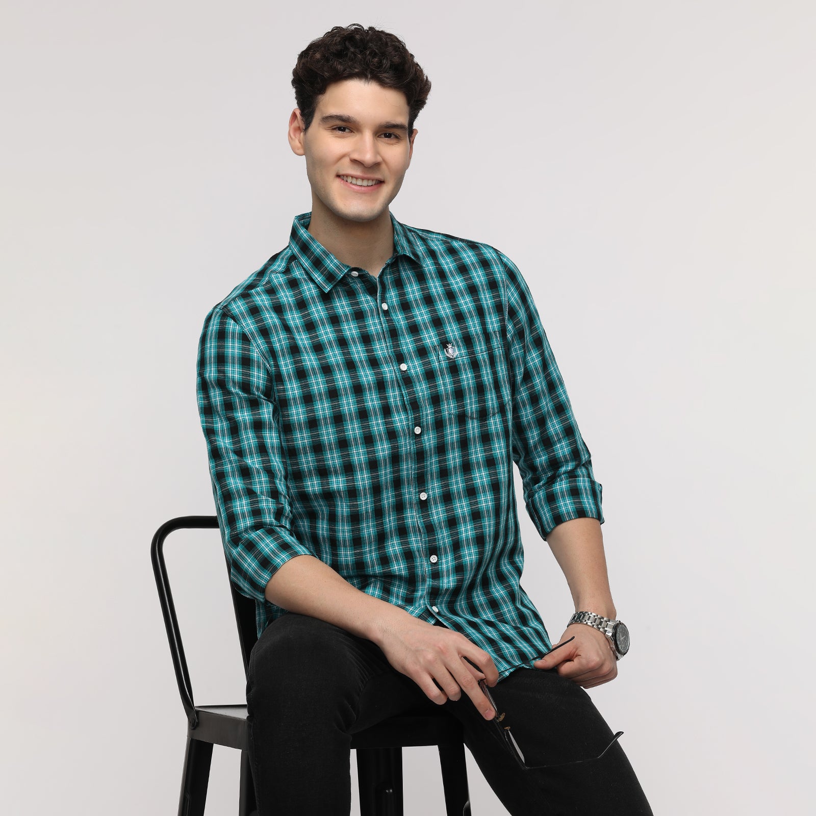 Men's Checkered Slim Fit Shirt With Patch Pocket