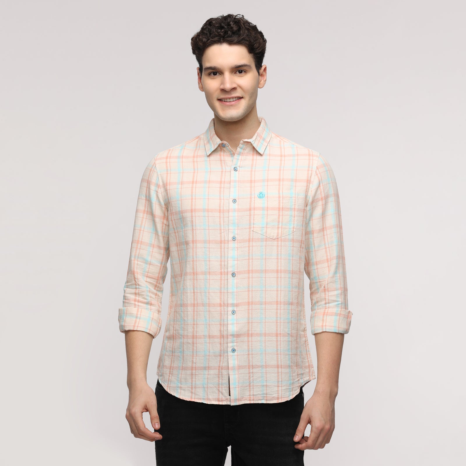 Men's Checkered Slim Fit Shirt With Patch Pocket