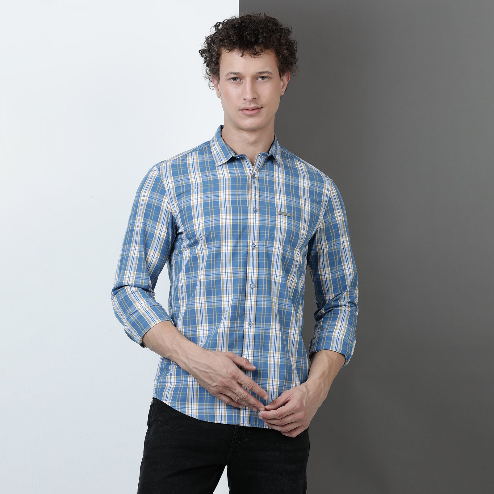 Blue Yarn Dyed Checks Full Sleeve Shirt