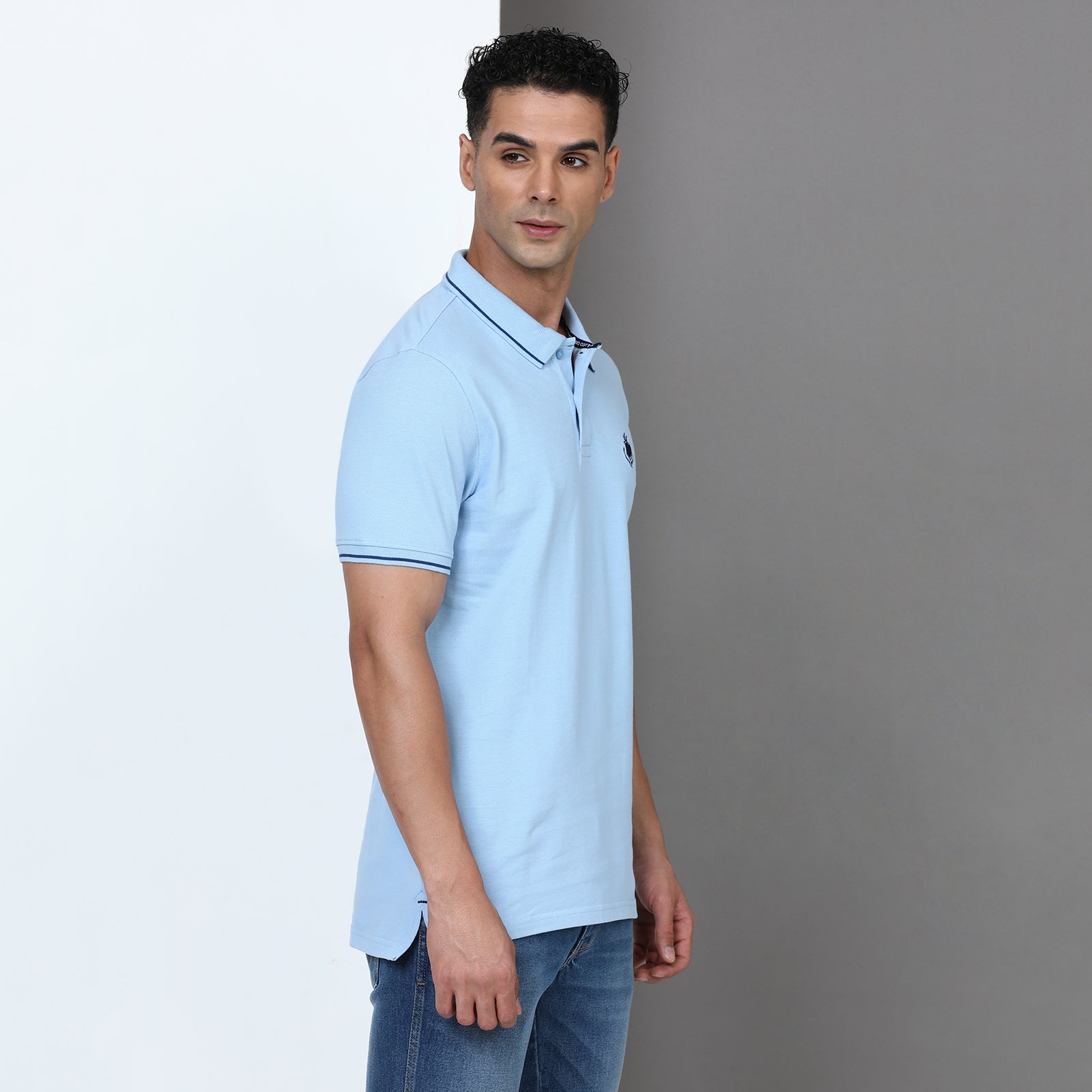 Solid Men Slim Fit Polo T-Shirt