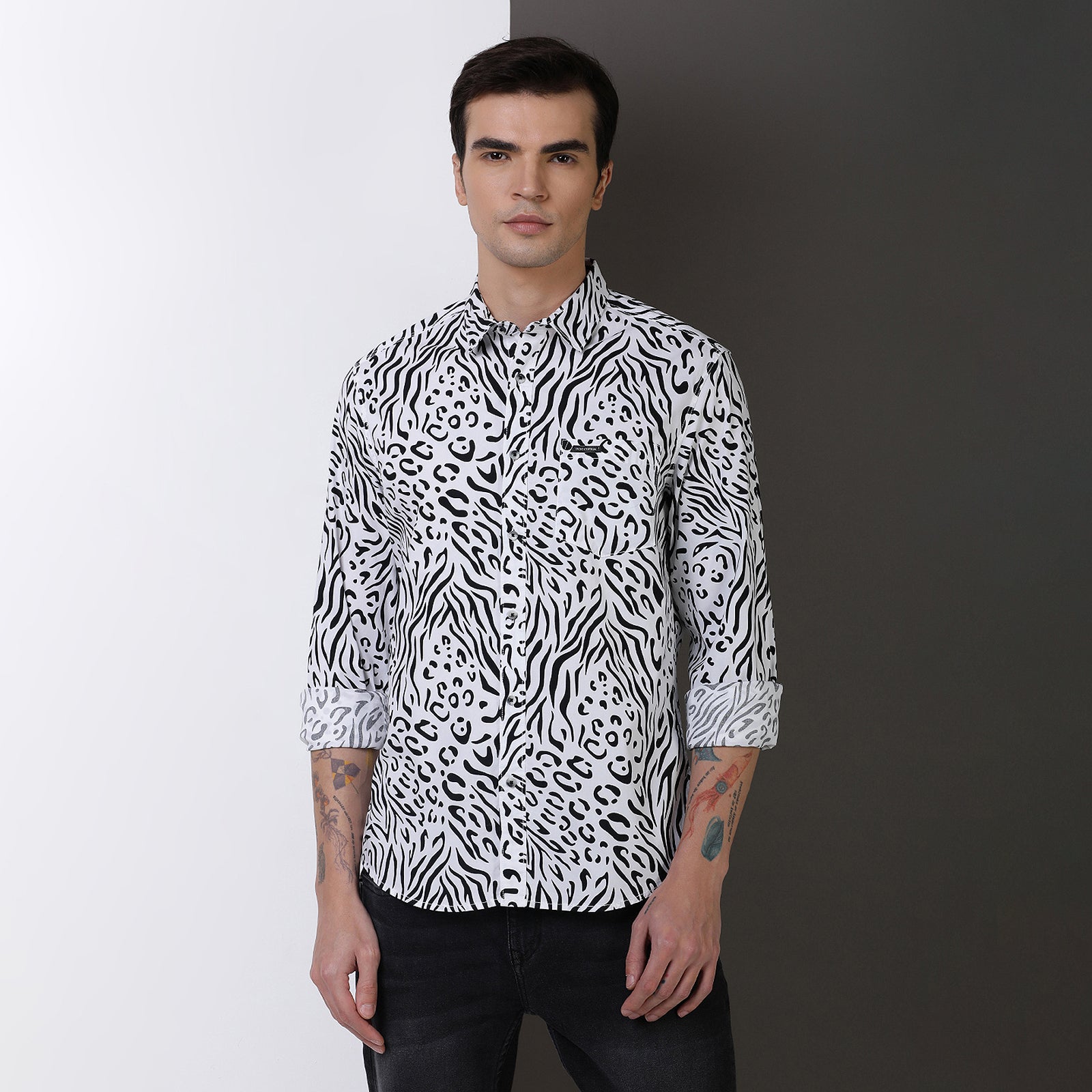 Black & White Printed Full Sleeve Shirt