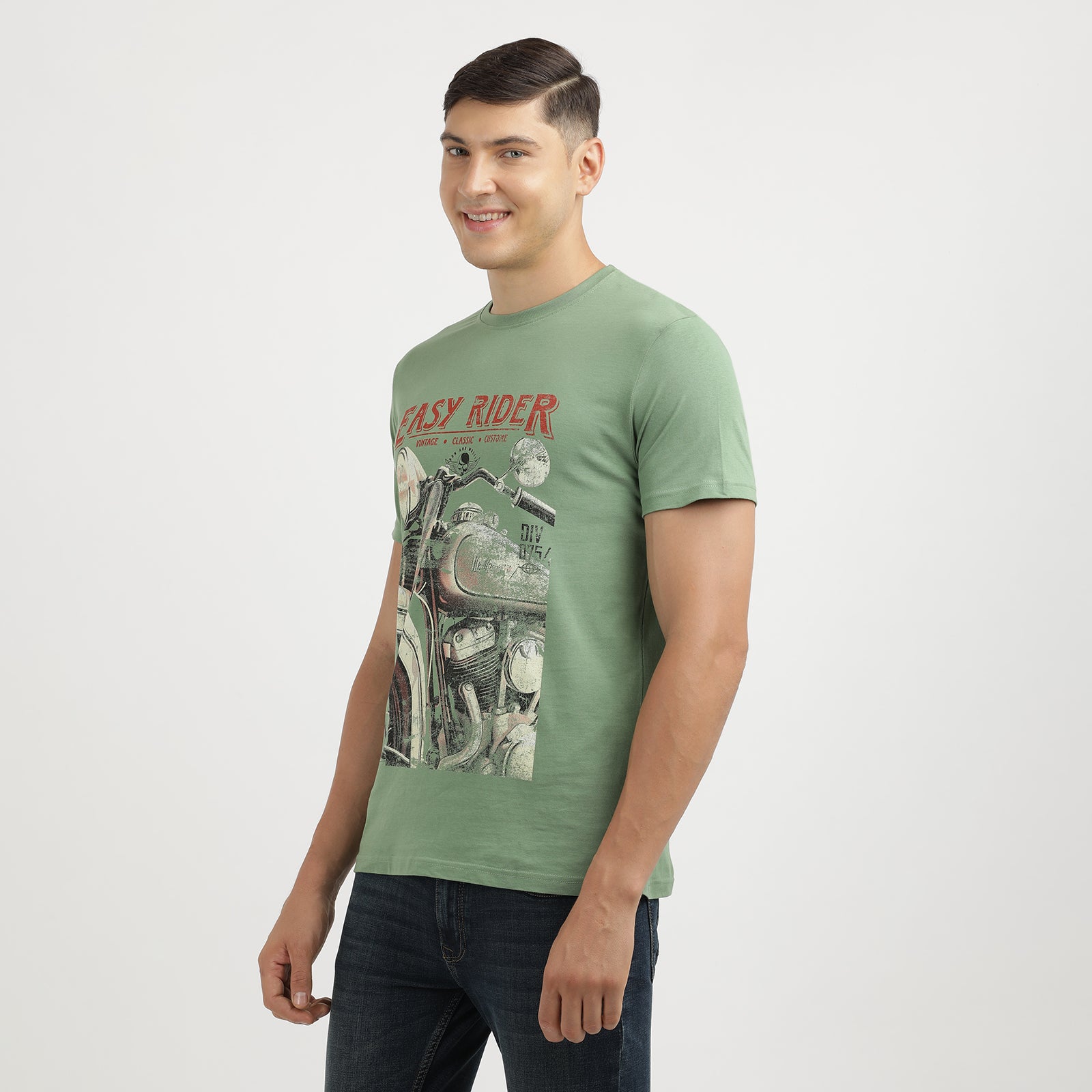 Men's Turf Green Easy Rider Vintage Classic  Round  Neck Printed T-Shirt