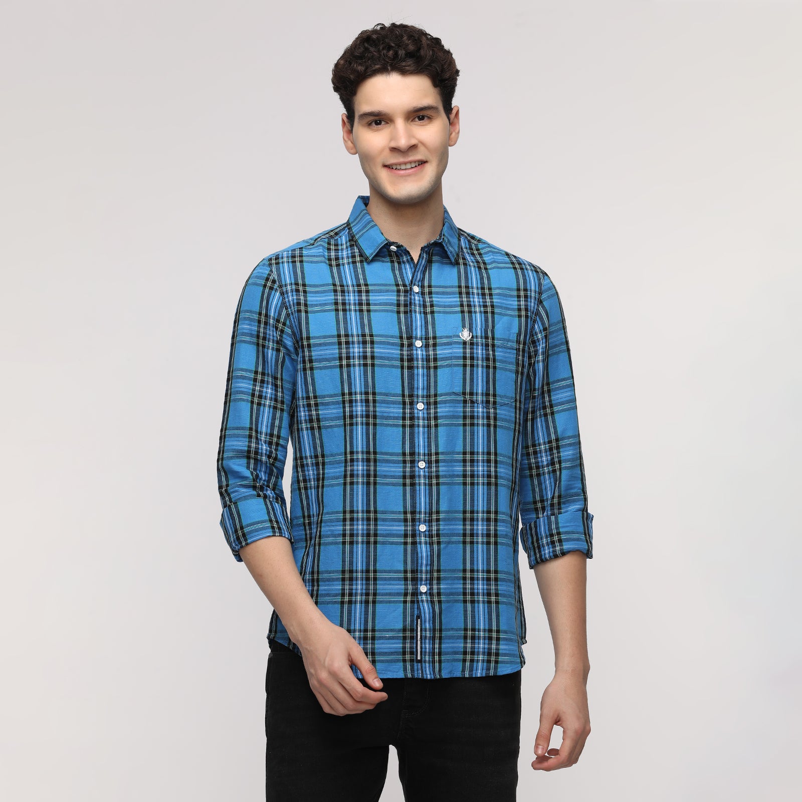 Men's Checkered Slim Fit Shirt With Patch Pocket