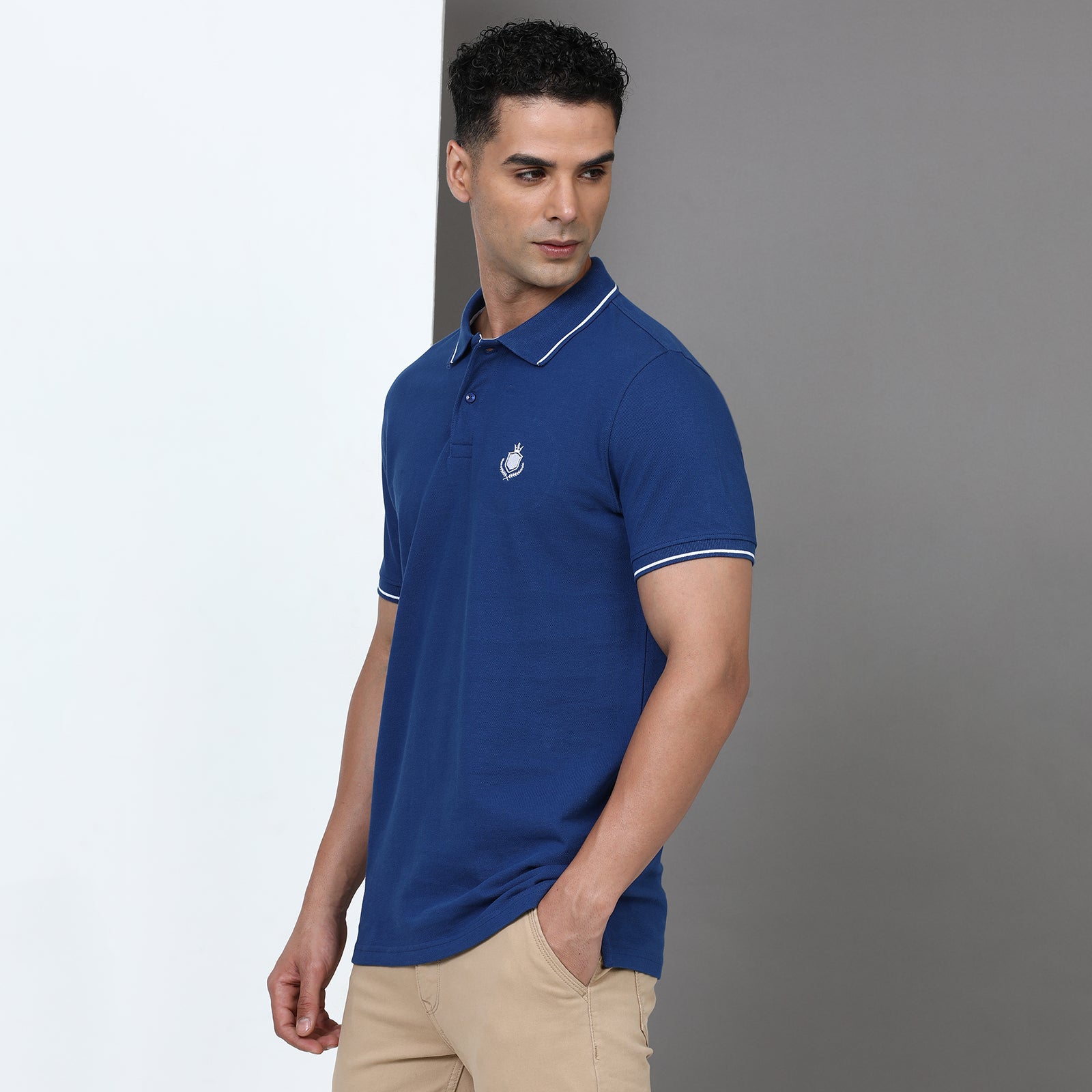 Solid Men Slim Fit Polo T-Shirt