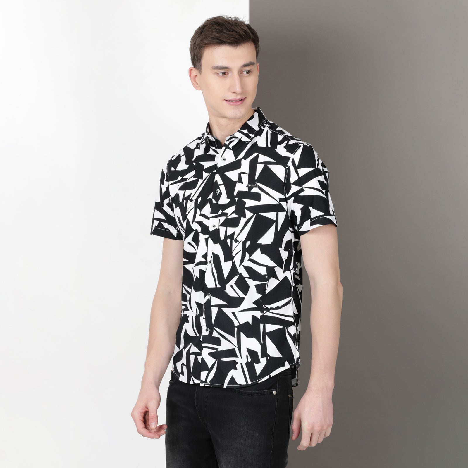 Black & White Geometrical Print Half Sleeve Shirt