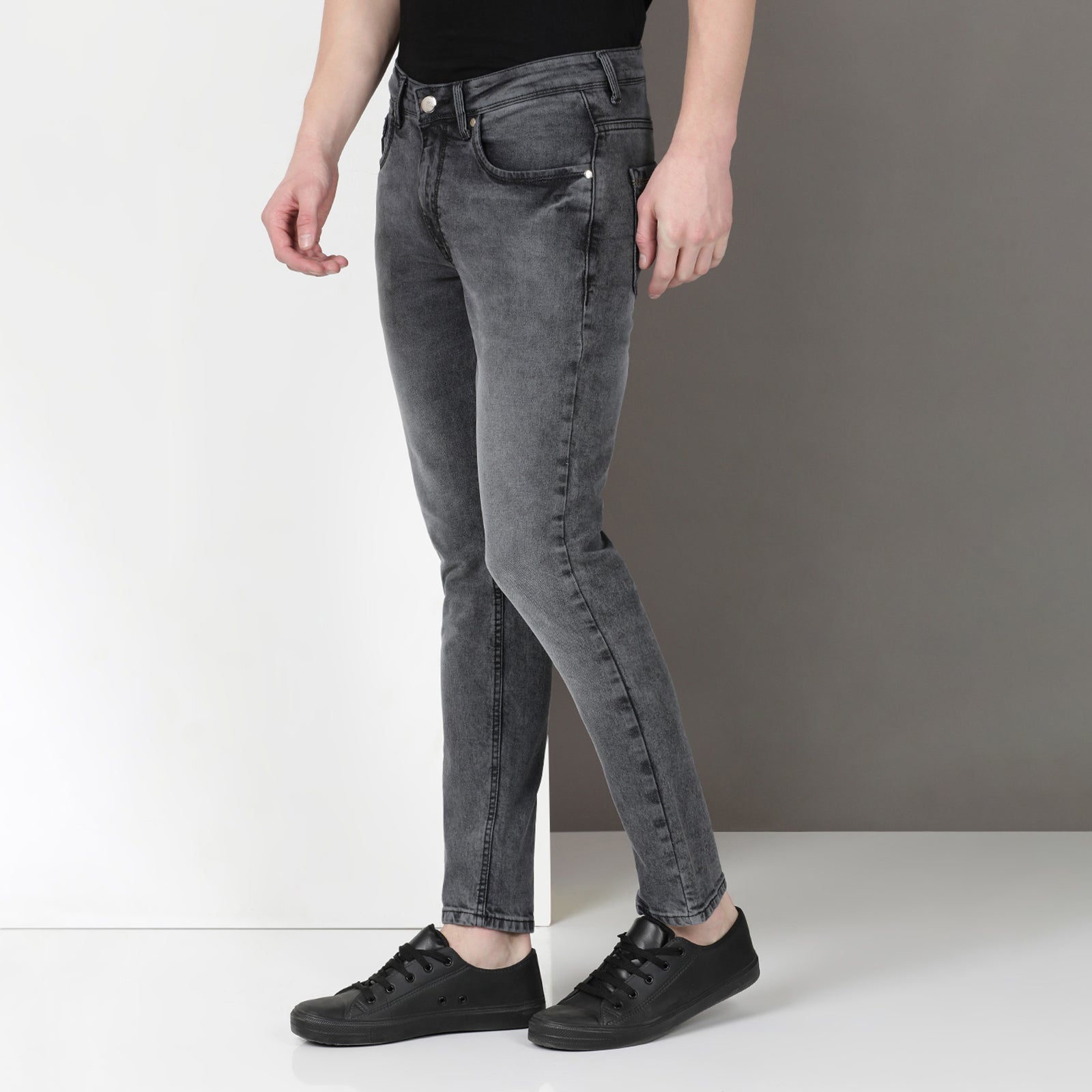 Dark Wash Black Midrise Slim Fit Jeans