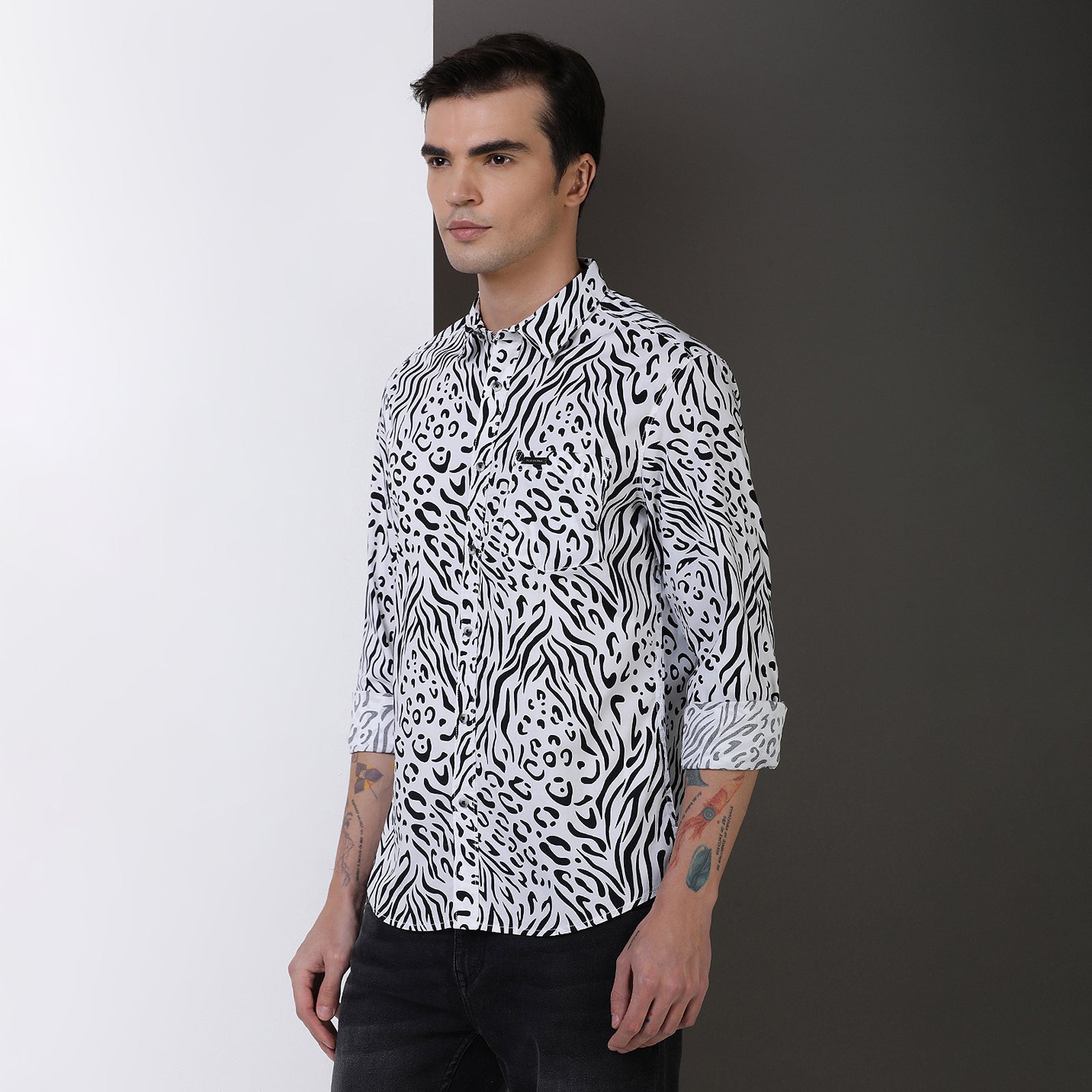 Black & White Printed Full Sleeve Shirt