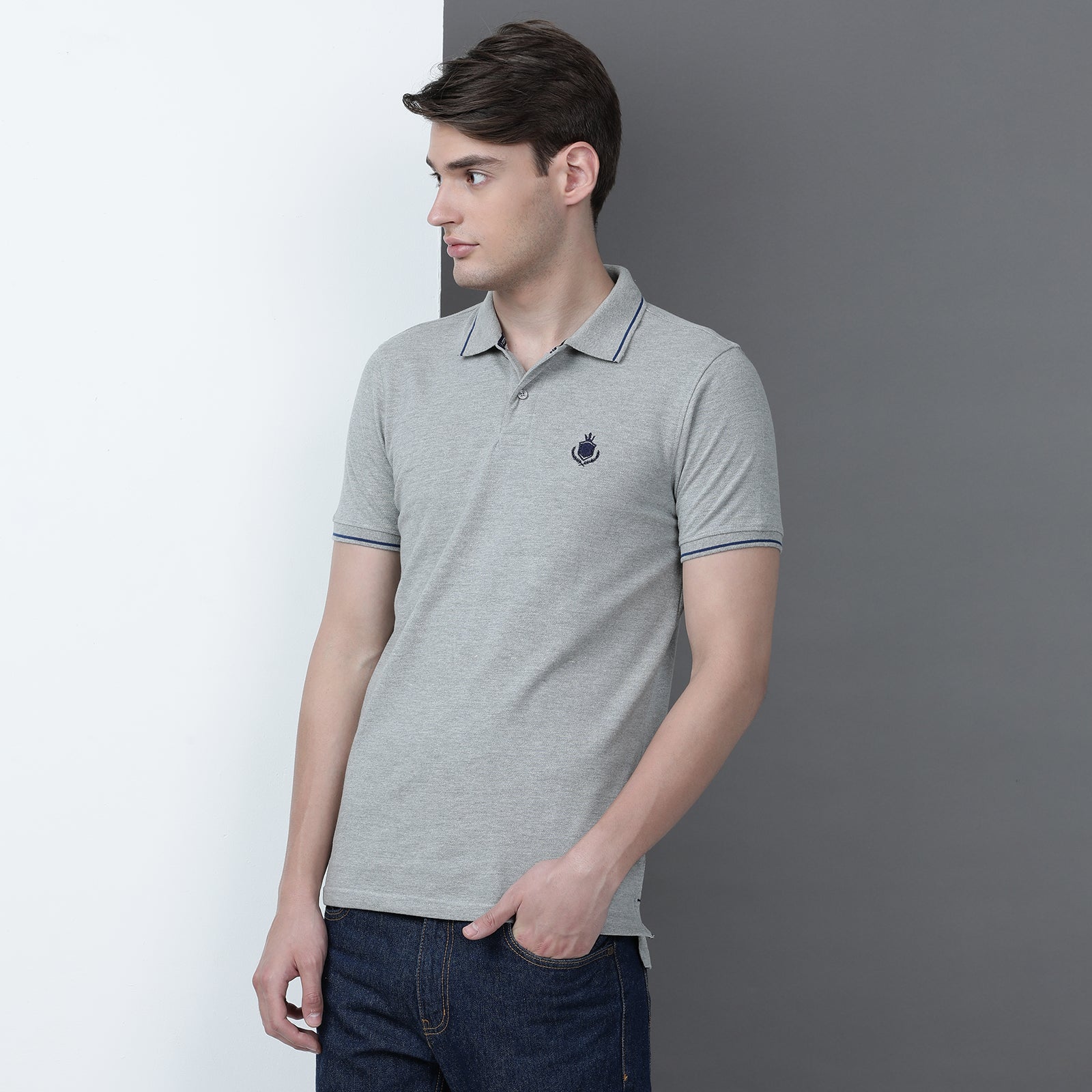 Solid Men Slim Fit Polo T-Shirt