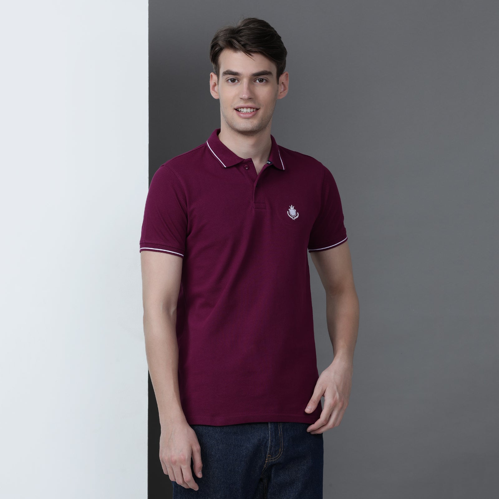 Solid Men Slim Fit Polo T-Shirt
