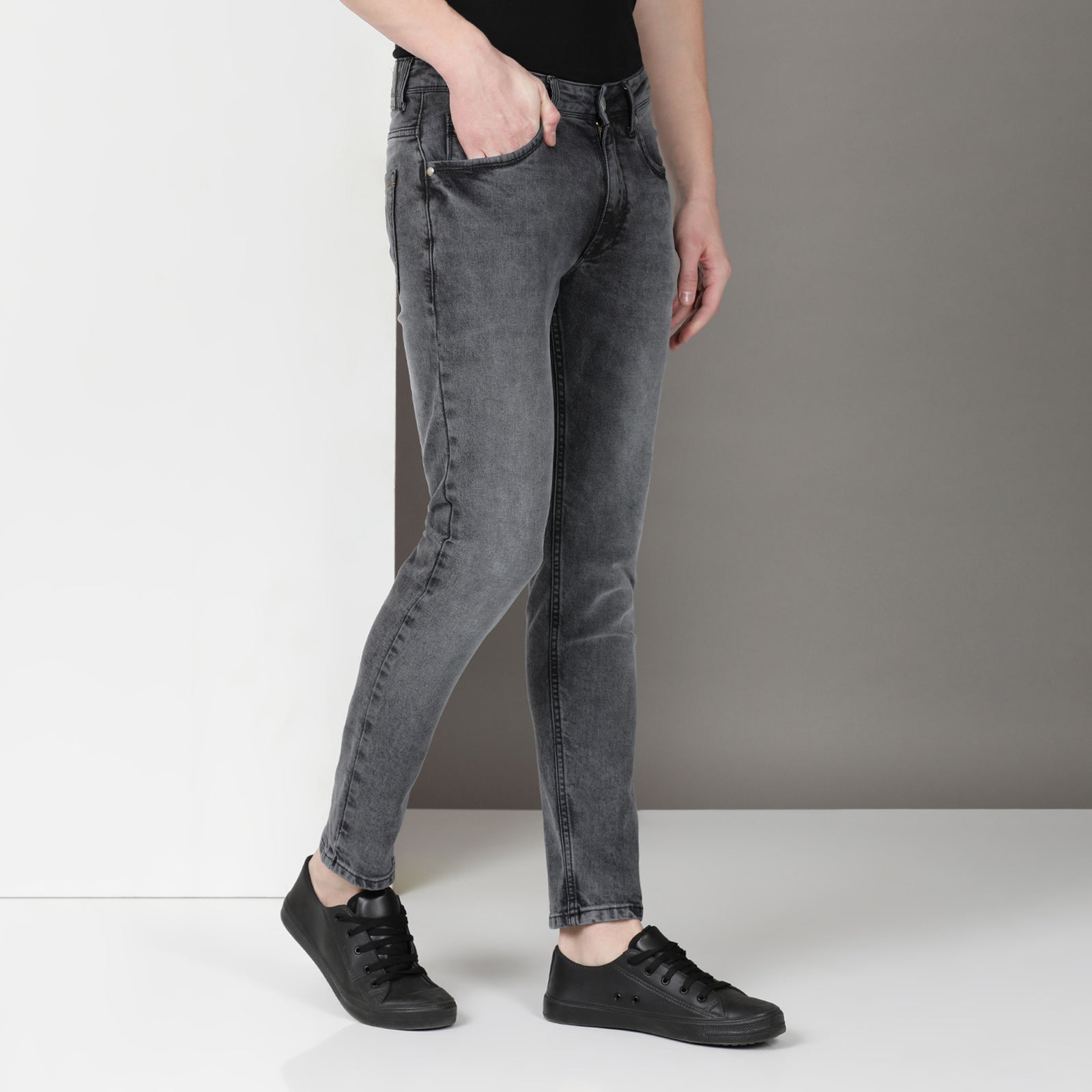 Dark Wash Black Midrise Slim Fit Jeans