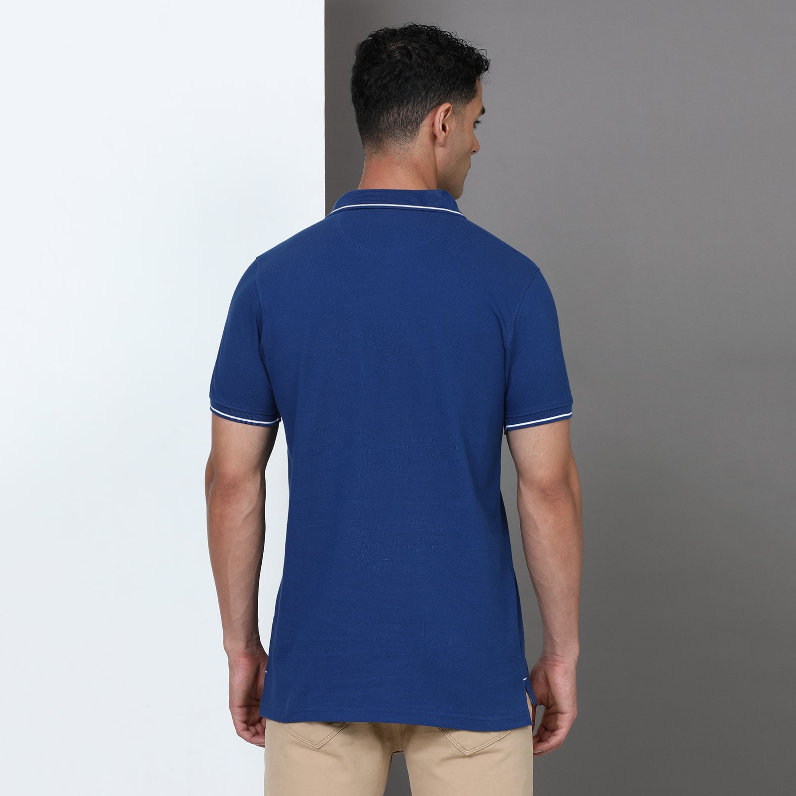 Solid Men Slim Fit Polo T-Shirt