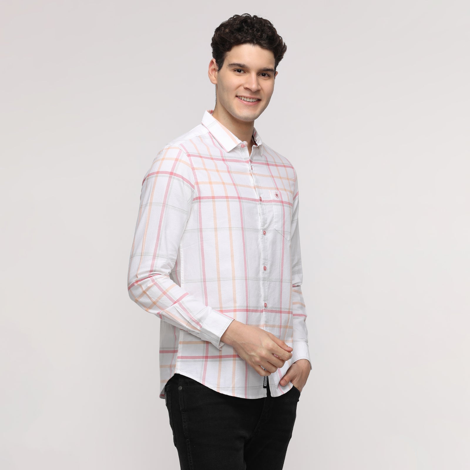 Men's Checkered Slim Fit Shirt with Patch Pocket