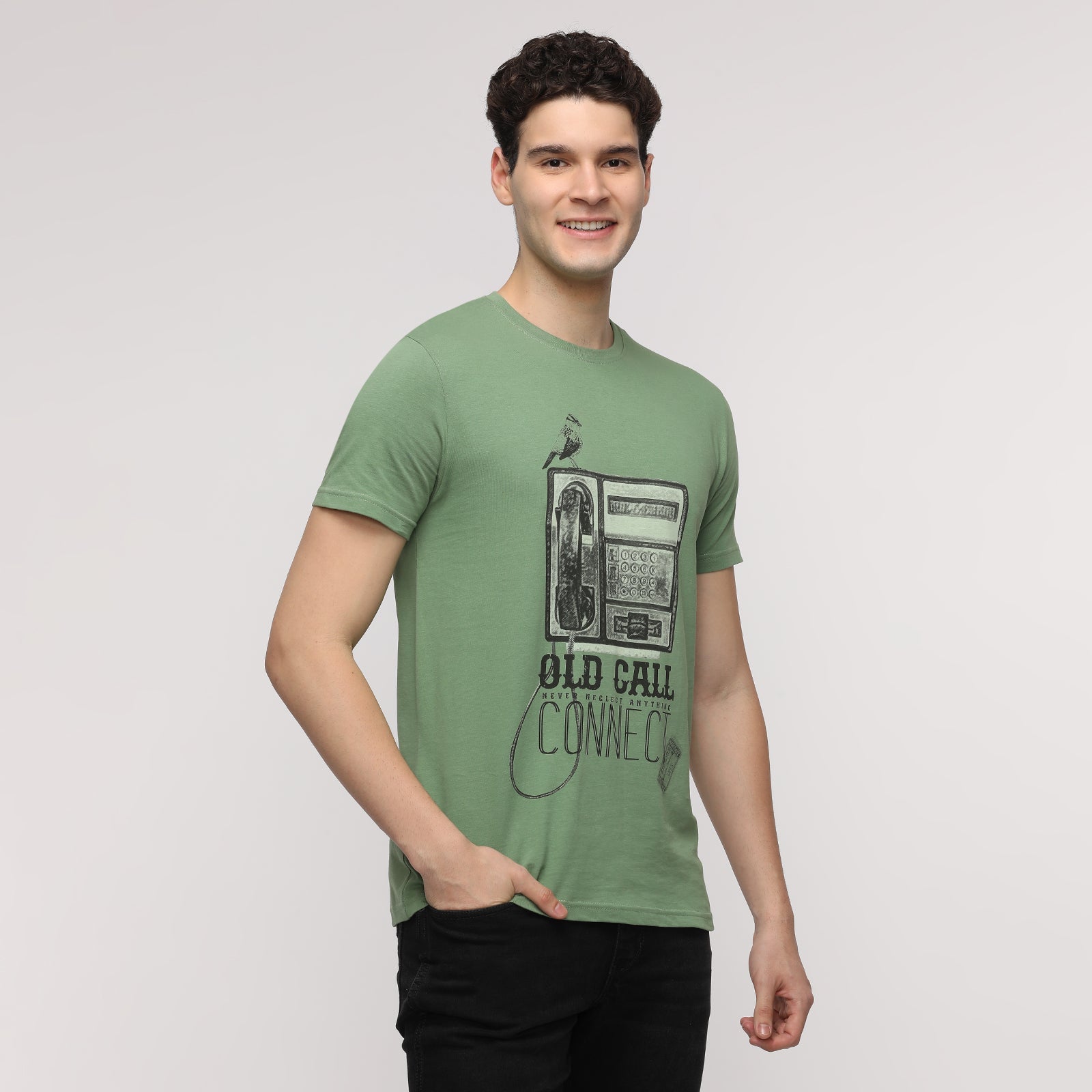 Men's Turf Green OLD CALL CONNECT Graphic printed Round Neck T-Shirt