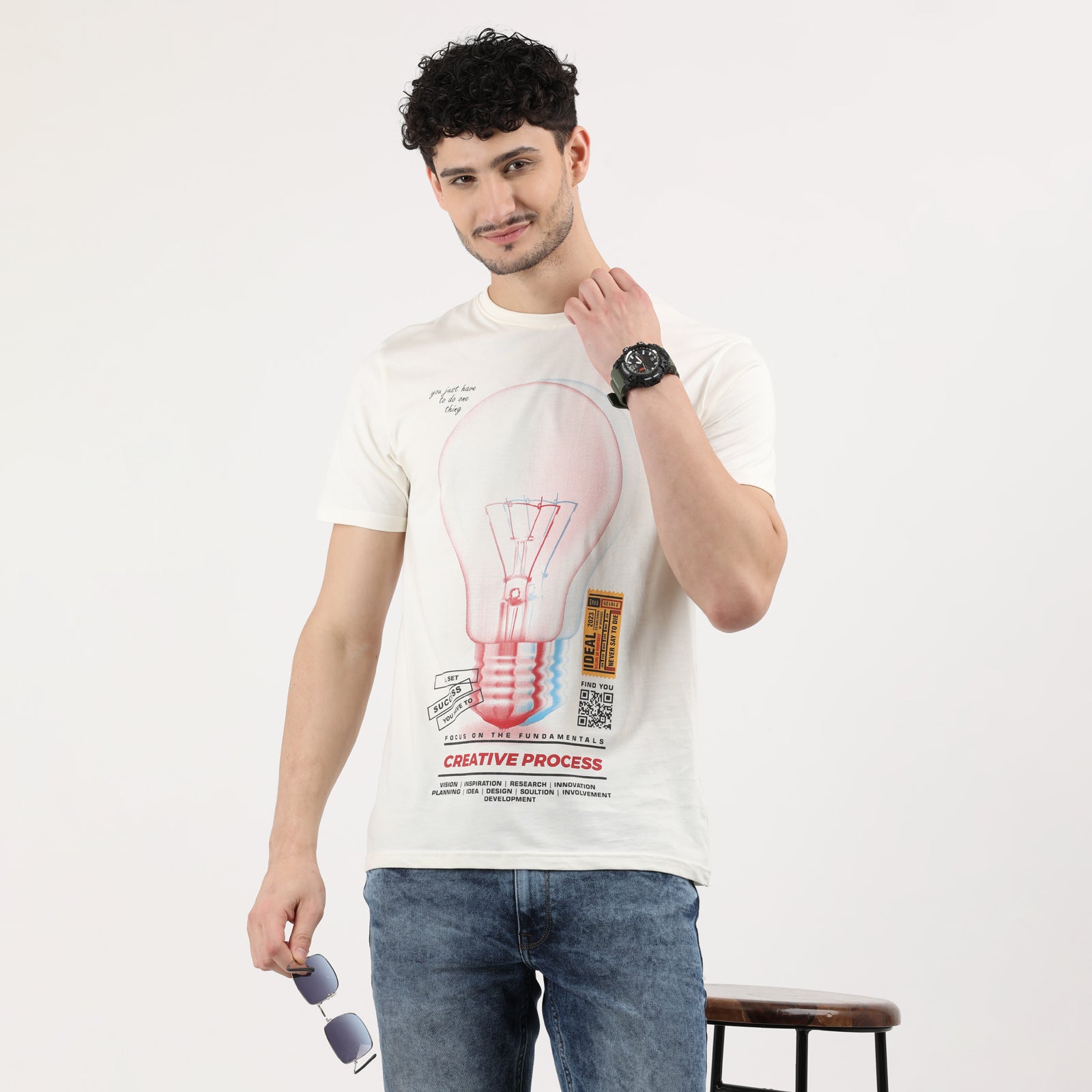 Vanilla Ice Men's Creative Process Bulb Graphic Tee