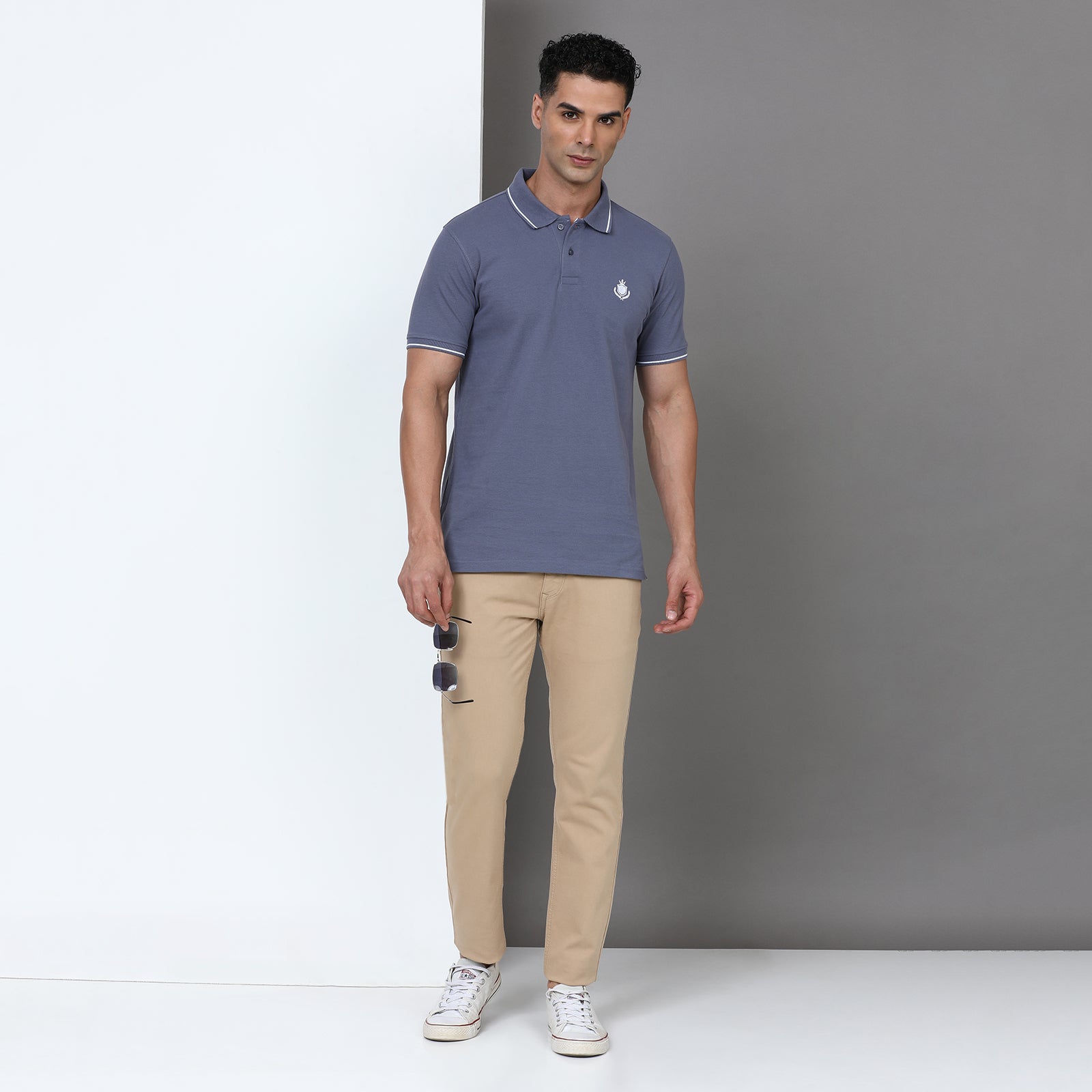 Solid Men Slim Fit Polo T-Shirt