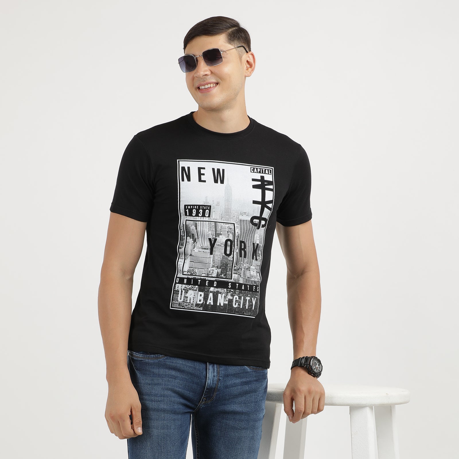 Men's Jet Black New York Urban City Round Neck Graphic Printed T-Shirt