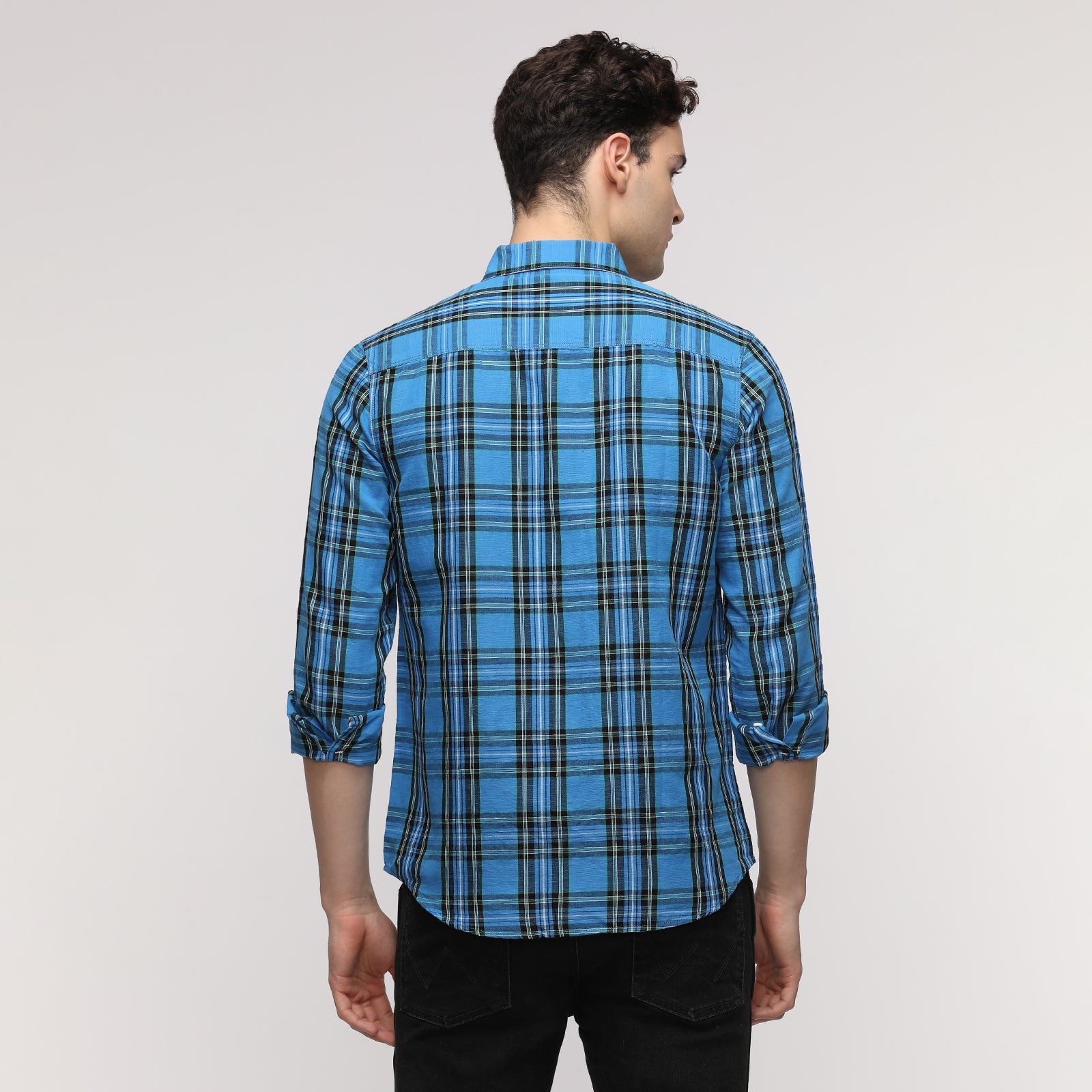 Men's Checkered Slim Fit Shirt With Patch Pocket