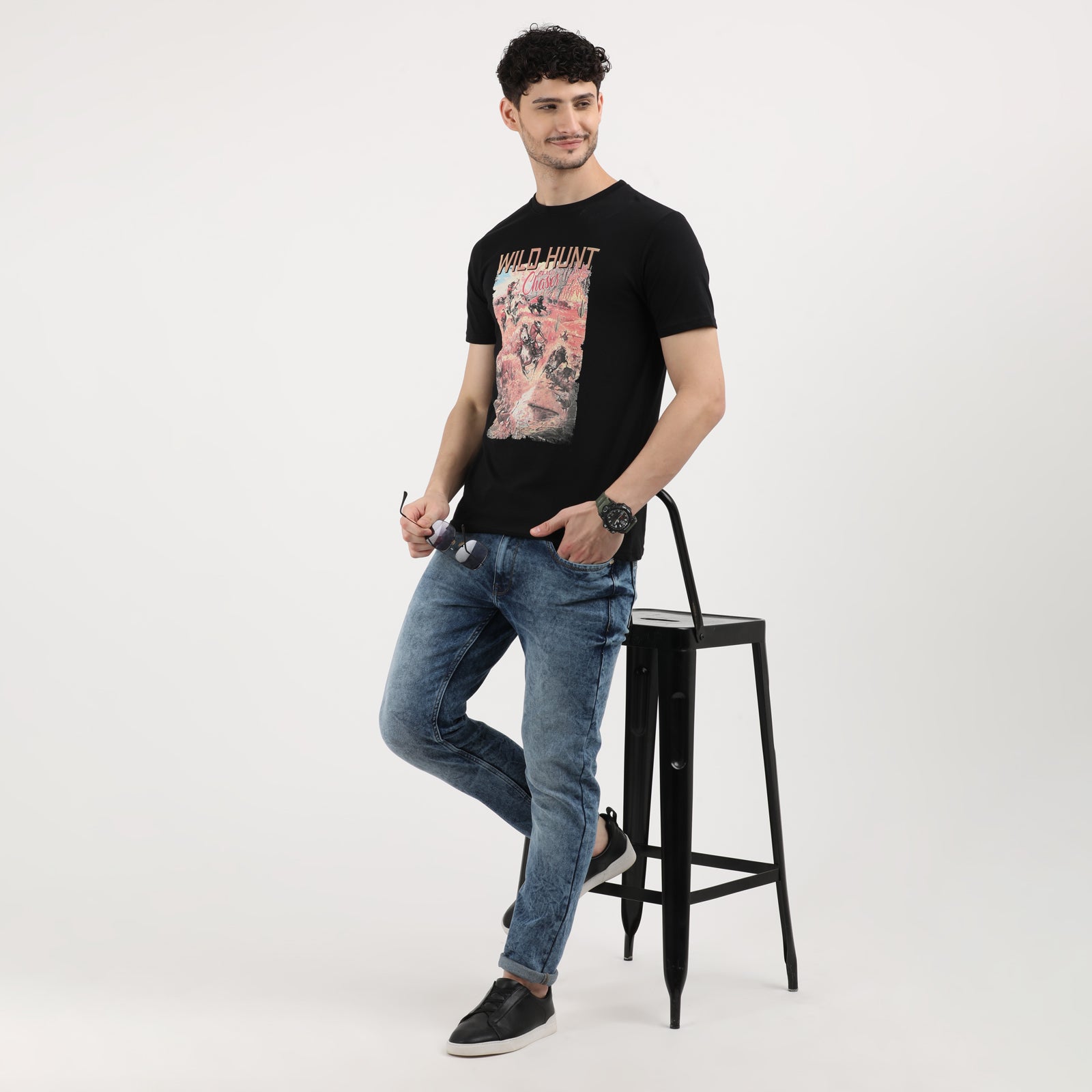 Jet-Black-Wild-Hunt-Chase-Graphic-Print-T-Shirt