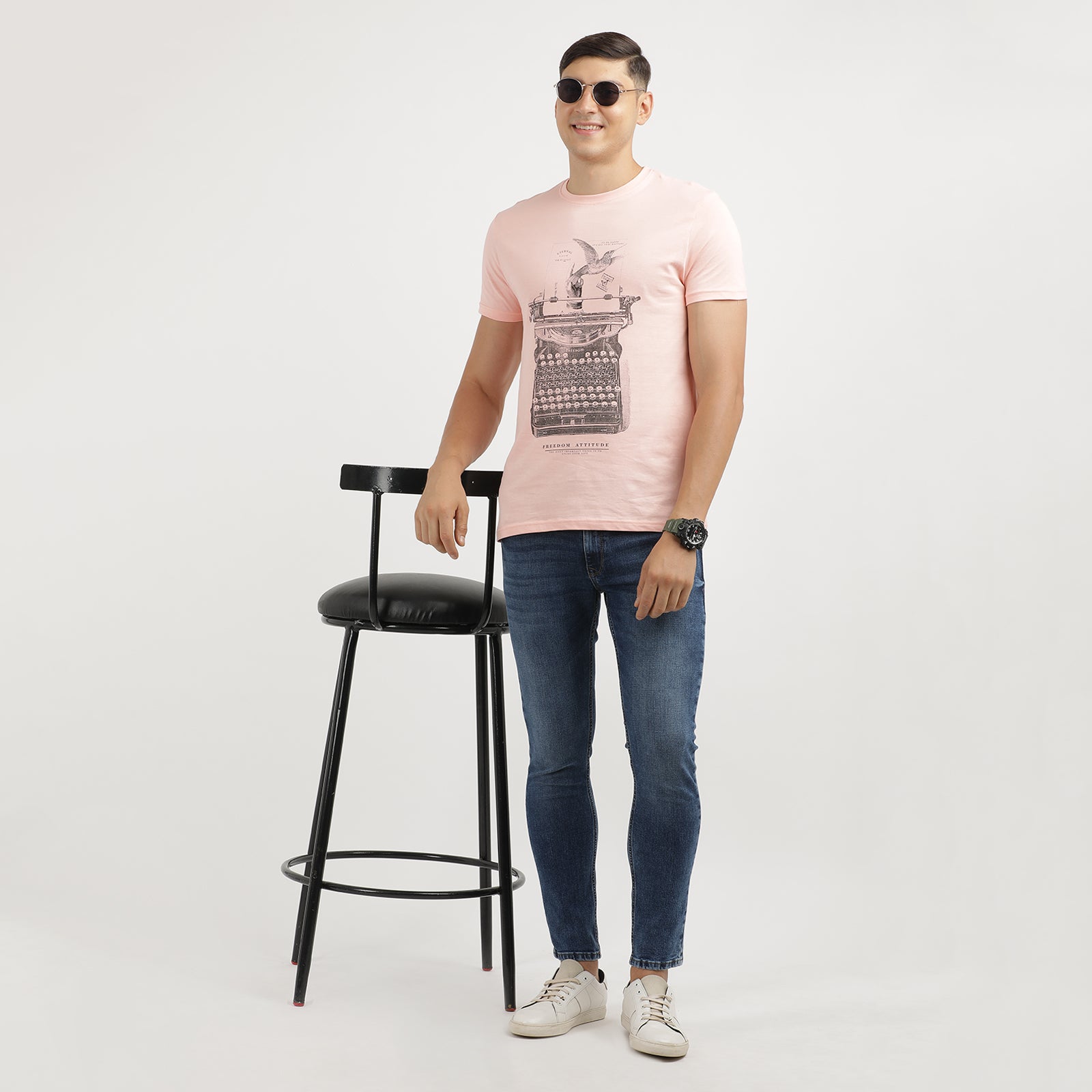 Men's Impatiens Pink Freedom Attitude Graphic Print Crew Neck T-Shirt