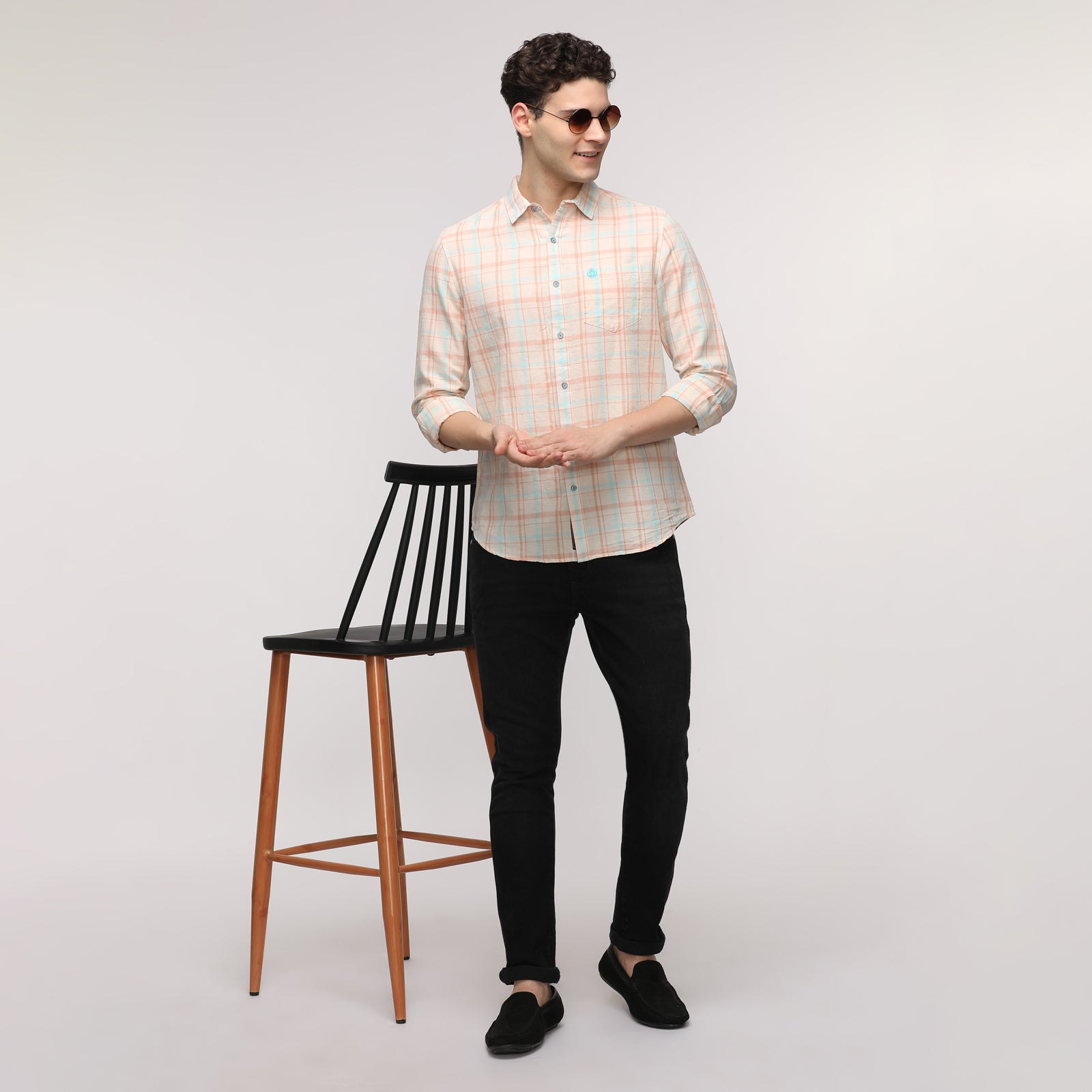 Men's Checkered Slim Fit Shirt With Patch Pocket