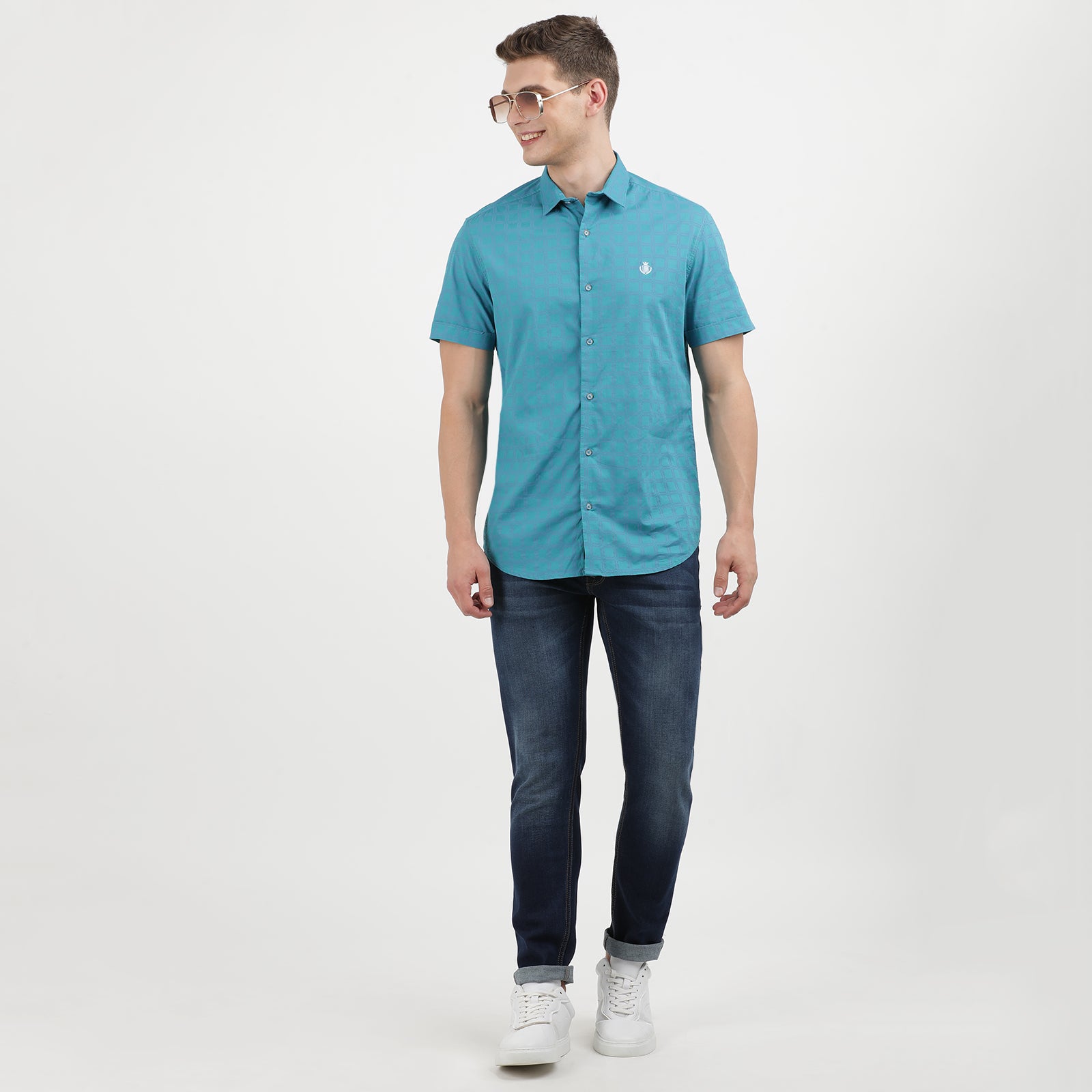 Men's Classic Short Sleeve Teal Button-Up Shirt