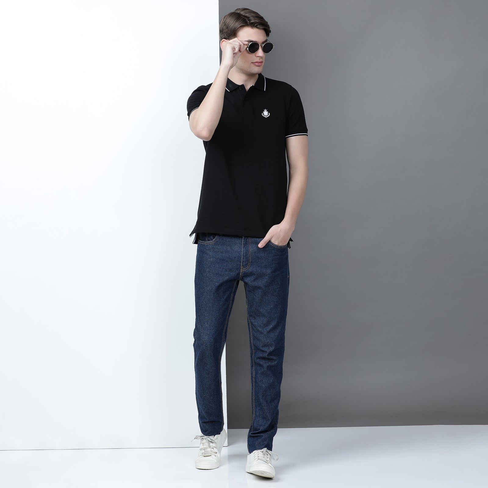 Solid Men Slim Fit Polo T-Shirt