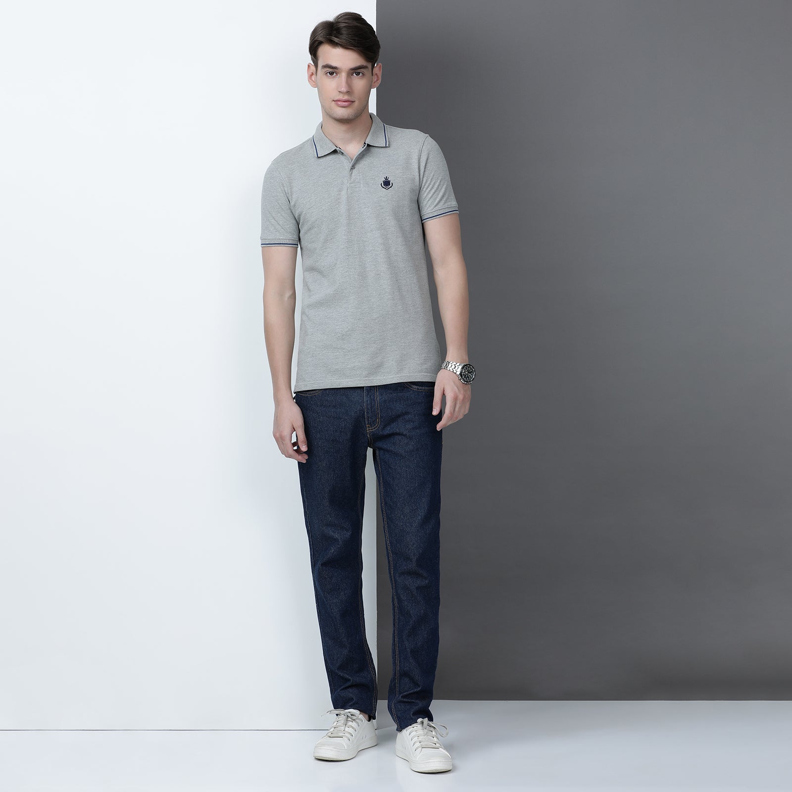 Solid Men Slim Fit Polo T-Shirt