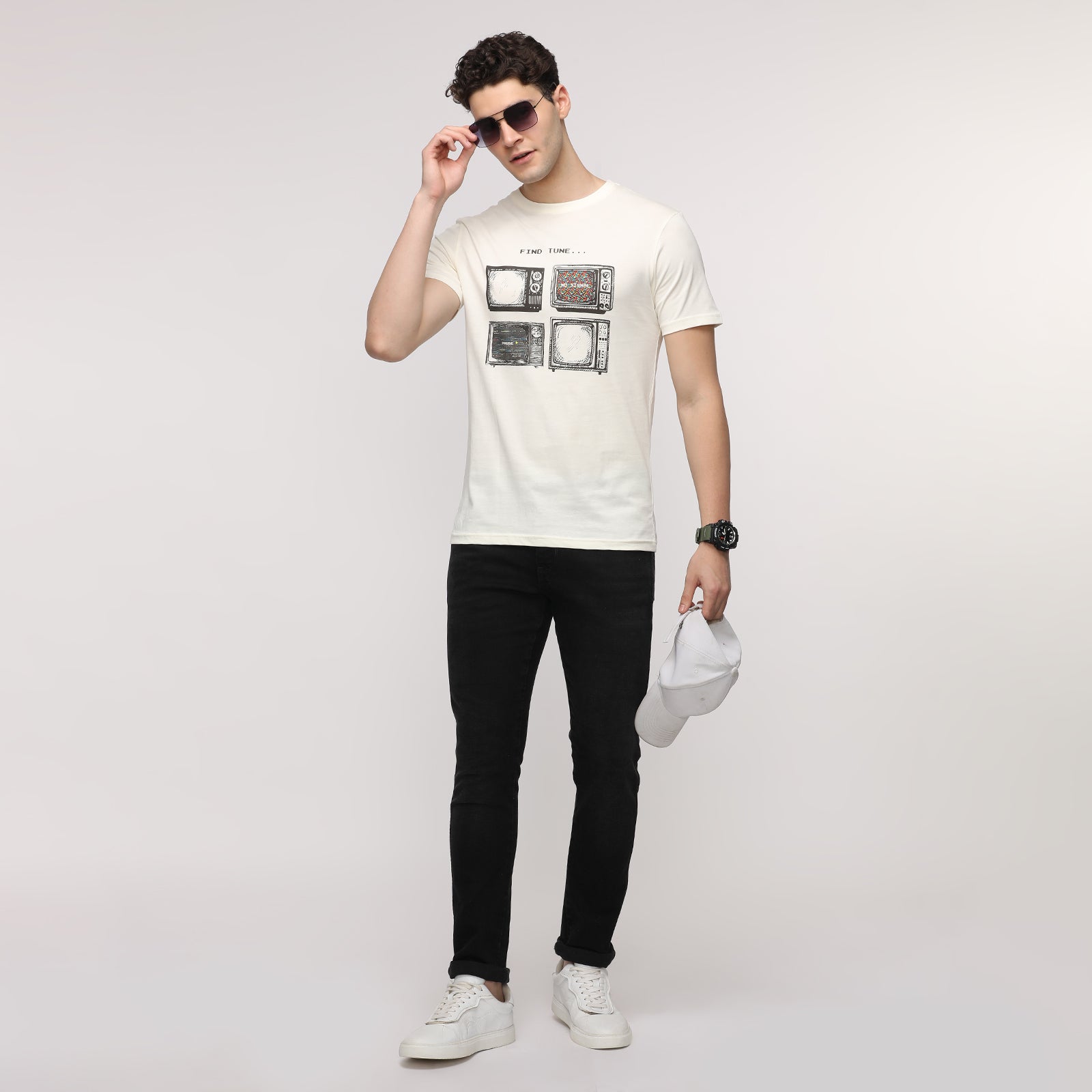 Vanilla Ice Find Tune Men's Graphic Printed Round Neck T-shirt