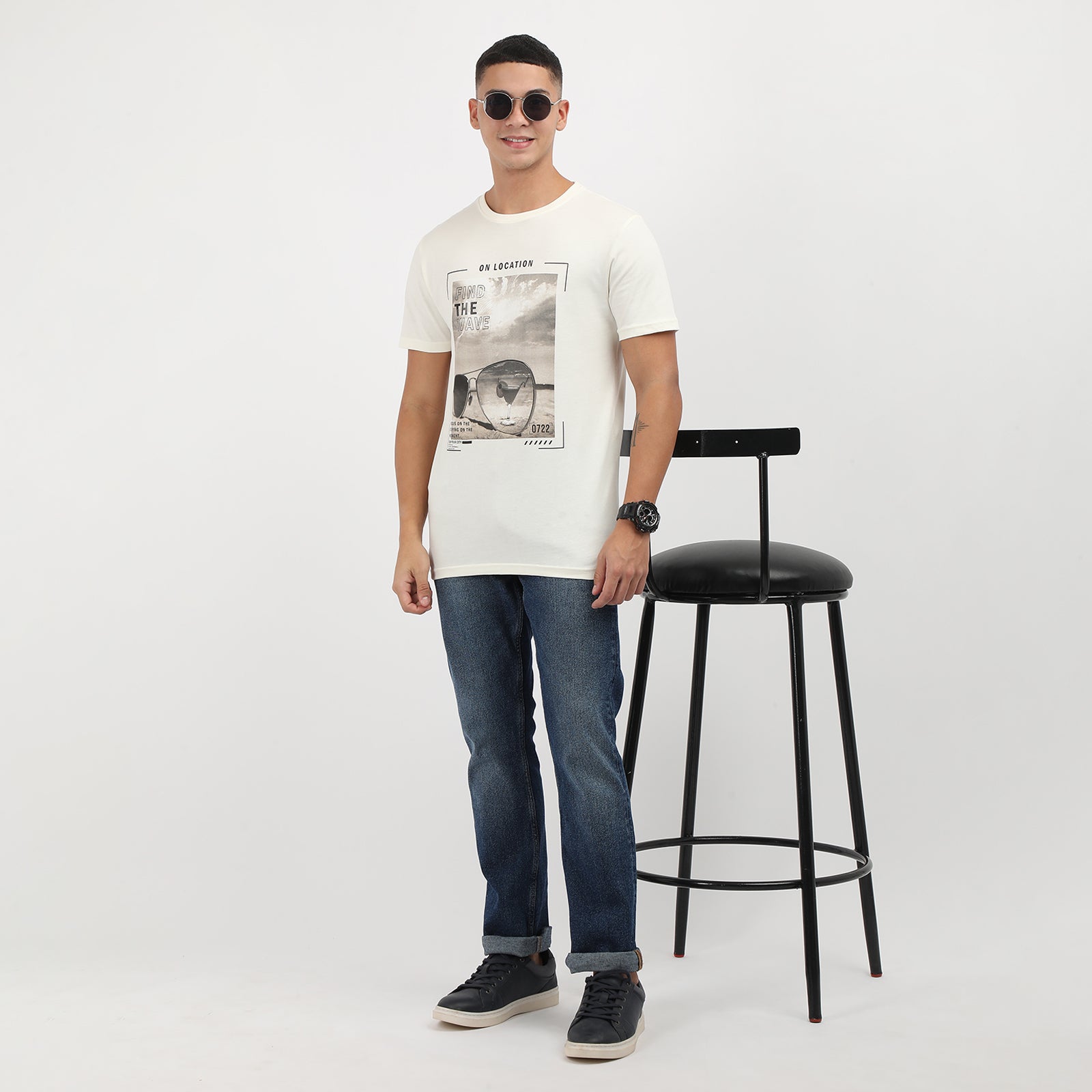 Vannila Ice Find The Wave Men's Graphic Printed Round Neck Printed T-Shirt