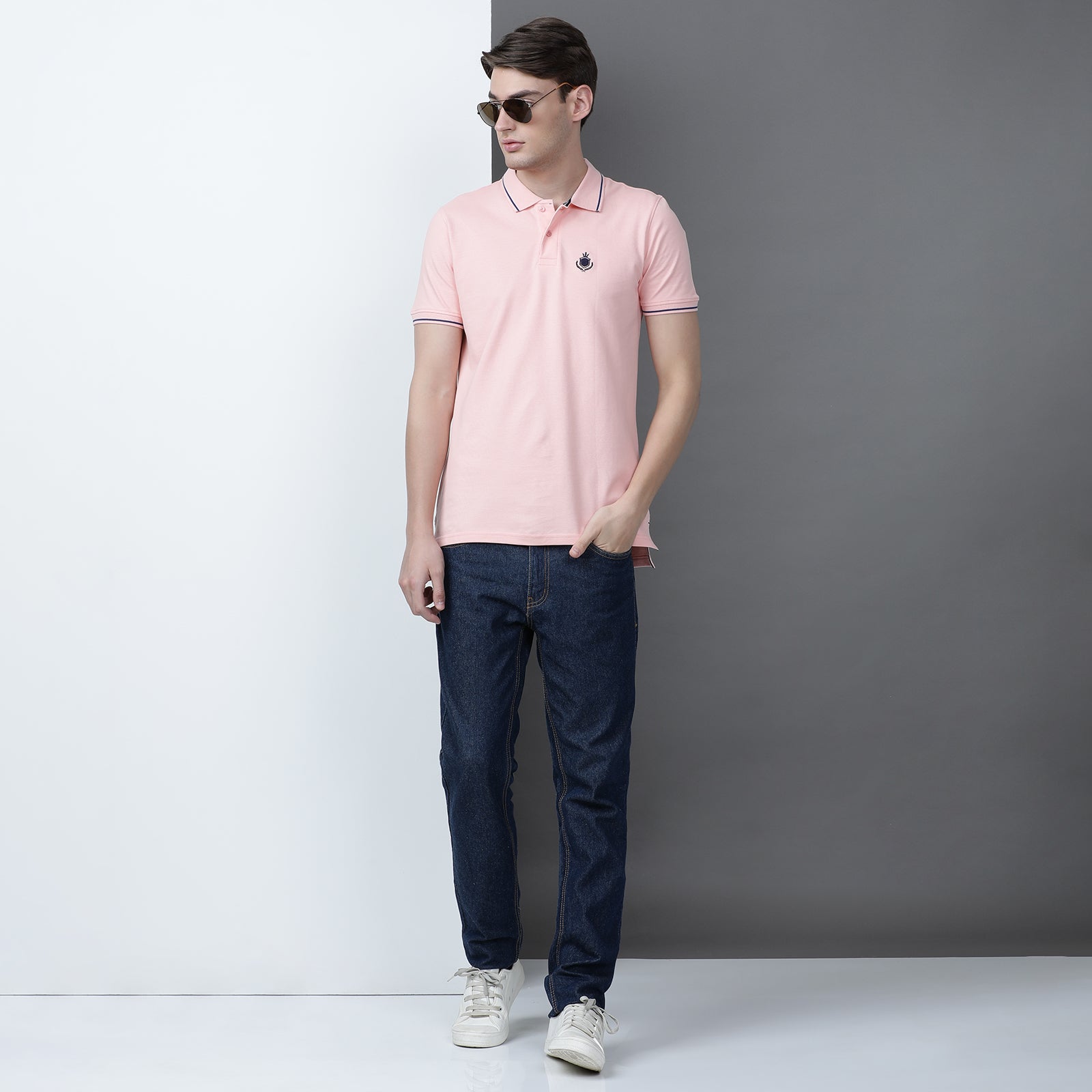 Solid Men Slim Fit Polo T-Shirt