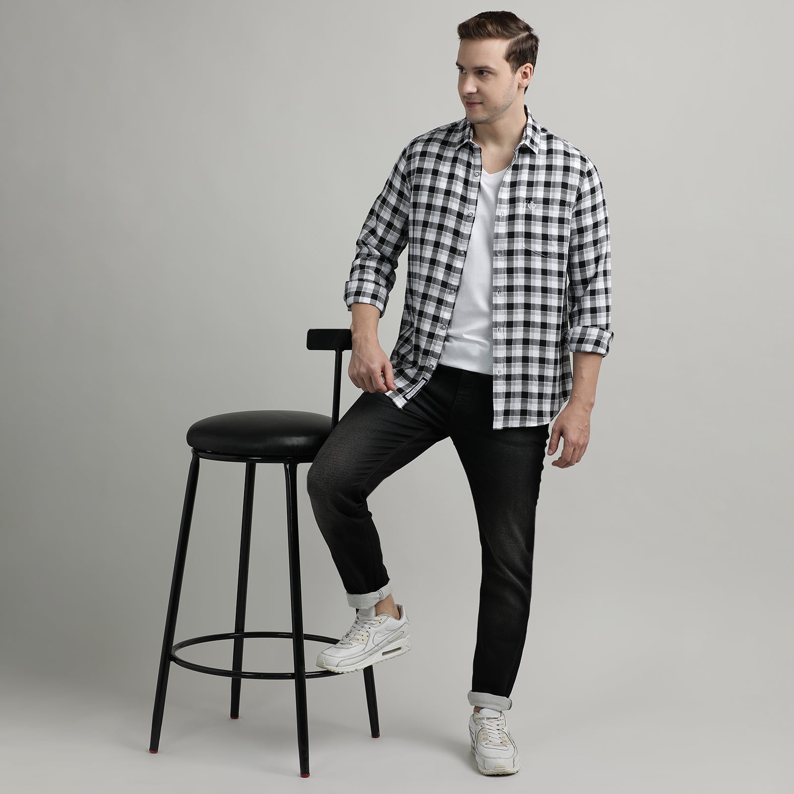 Black & White Checks Full Sleeve Shirt