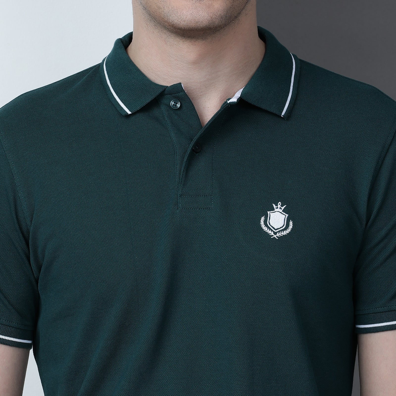 Solid Men Slim Fit Polo T-Shirt