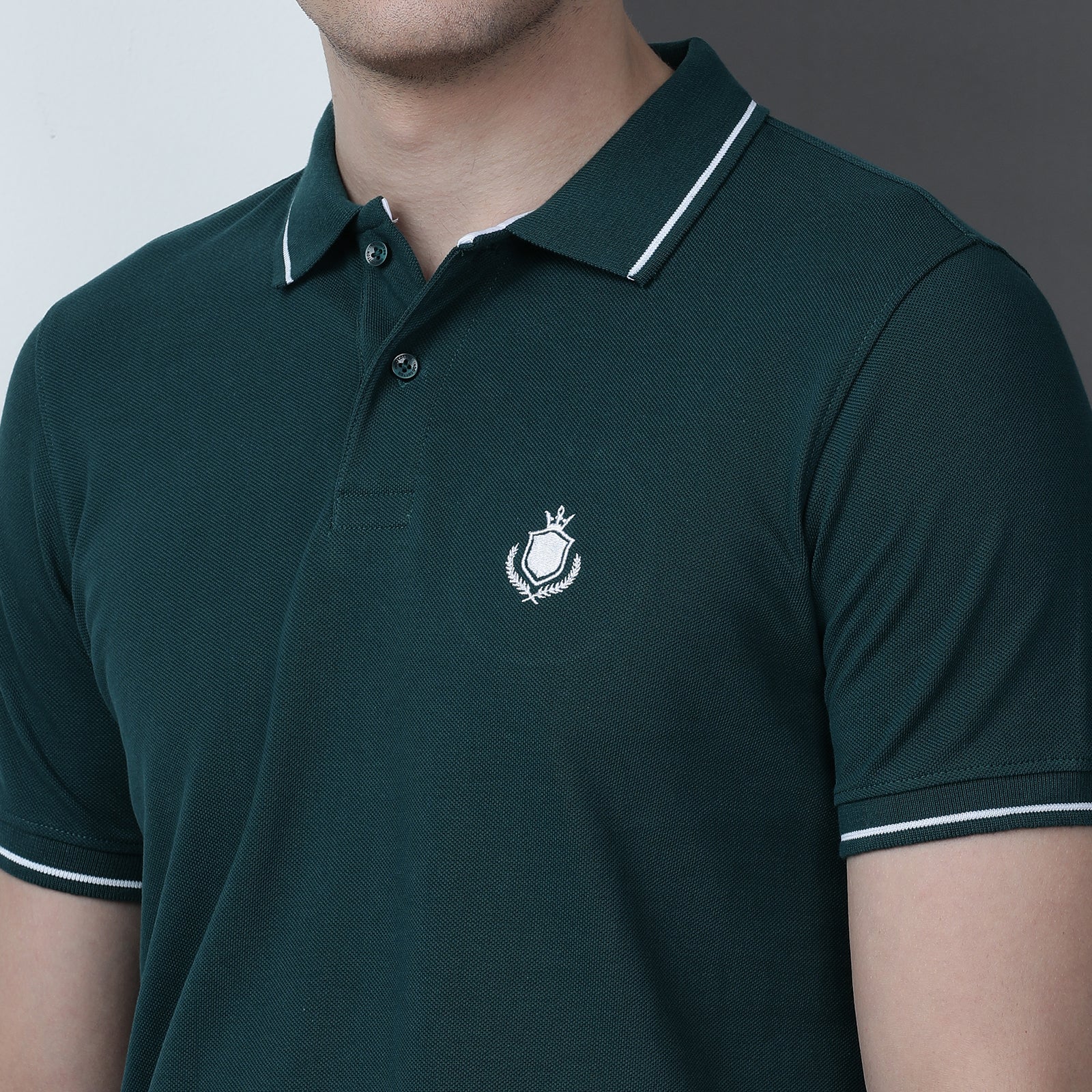 Solid Men Slim Fit Polo T-Shirt