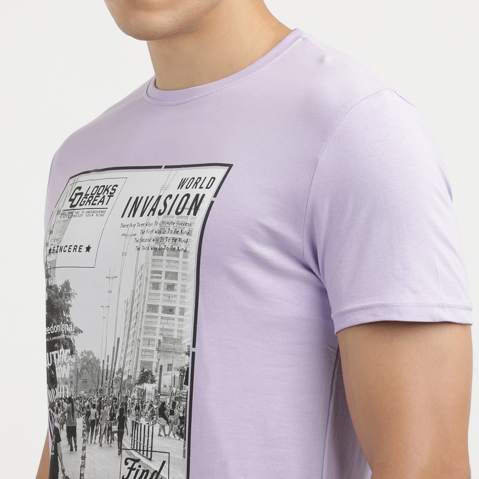 Men's Lavender World Invasion Find Your Way Round Neck Printed T-Shirt