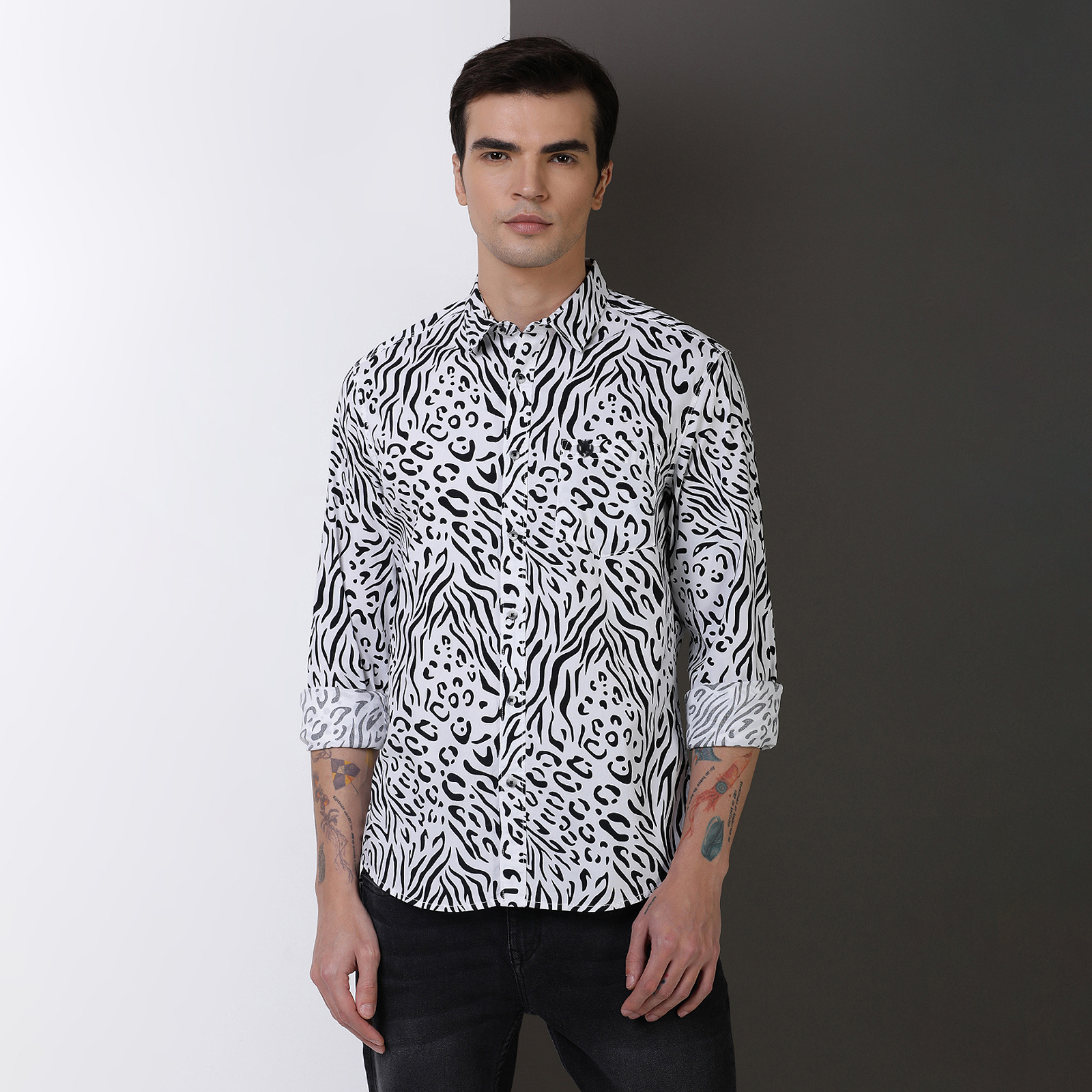 Indo Cotton Men's Black & White Printed Full Sleeve Shirt