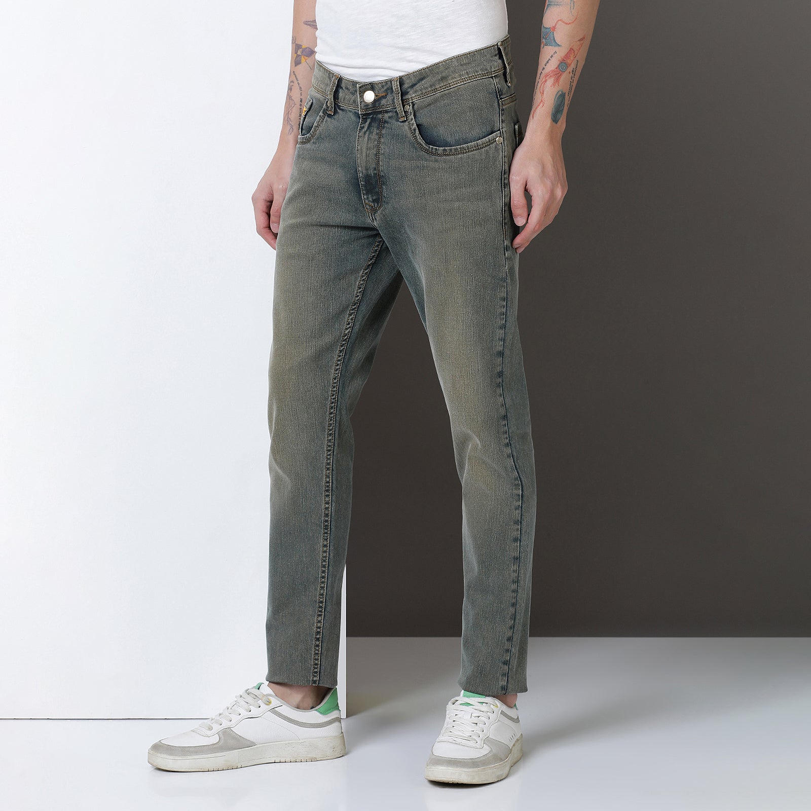 Heavy Dark Wash Navy Midrise Slim Fit Jeans